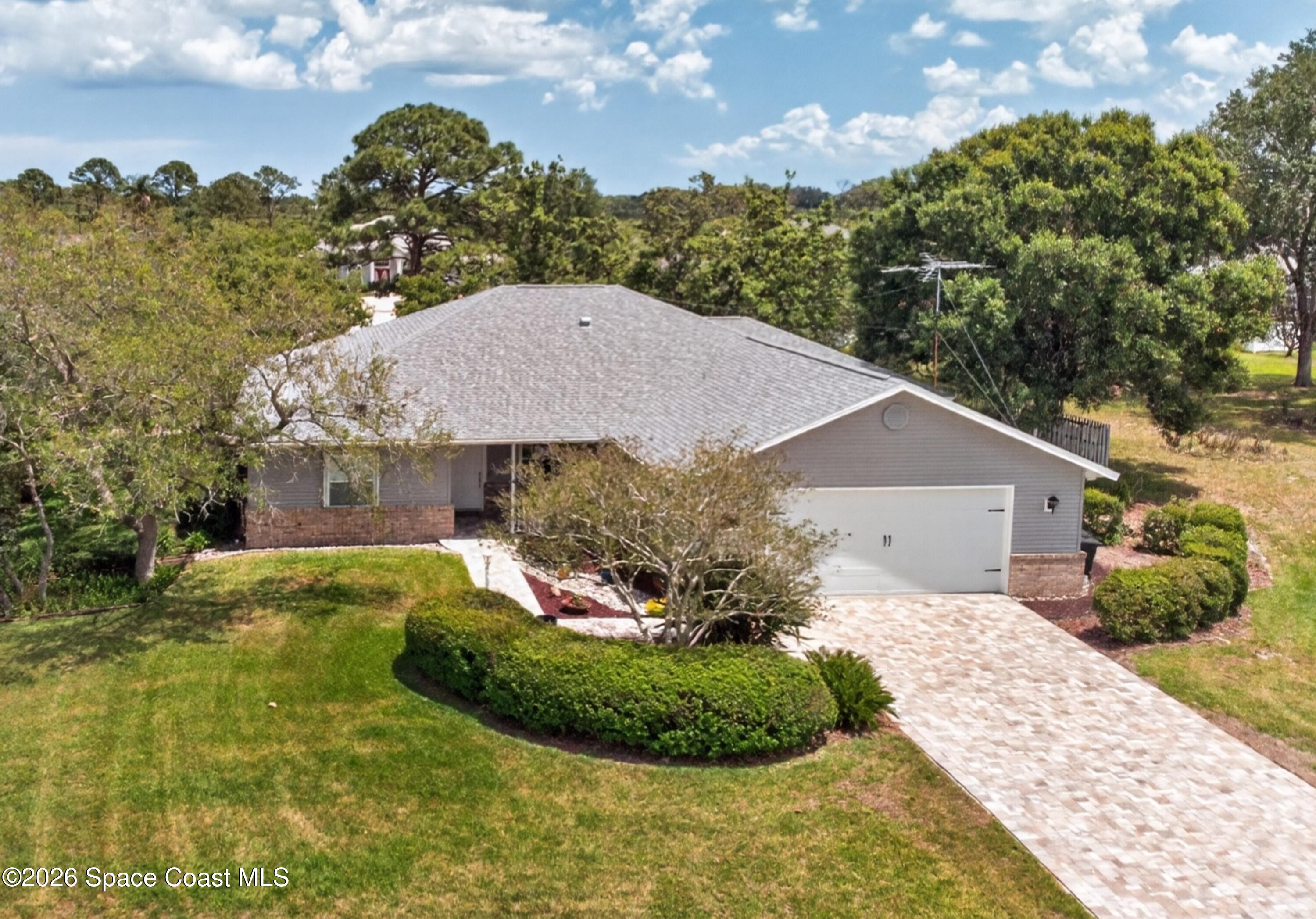 1105 Baywood Court