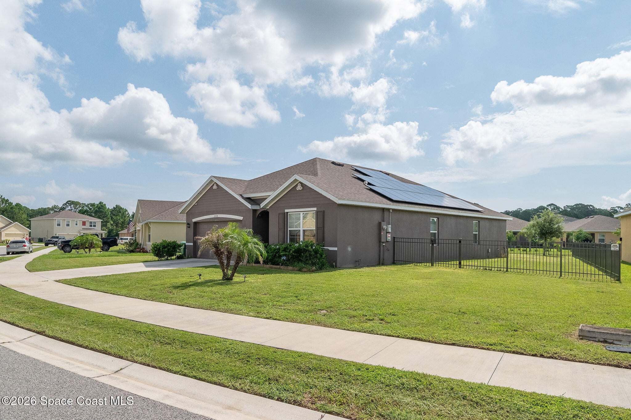 3524 Sandhill Crane Circle