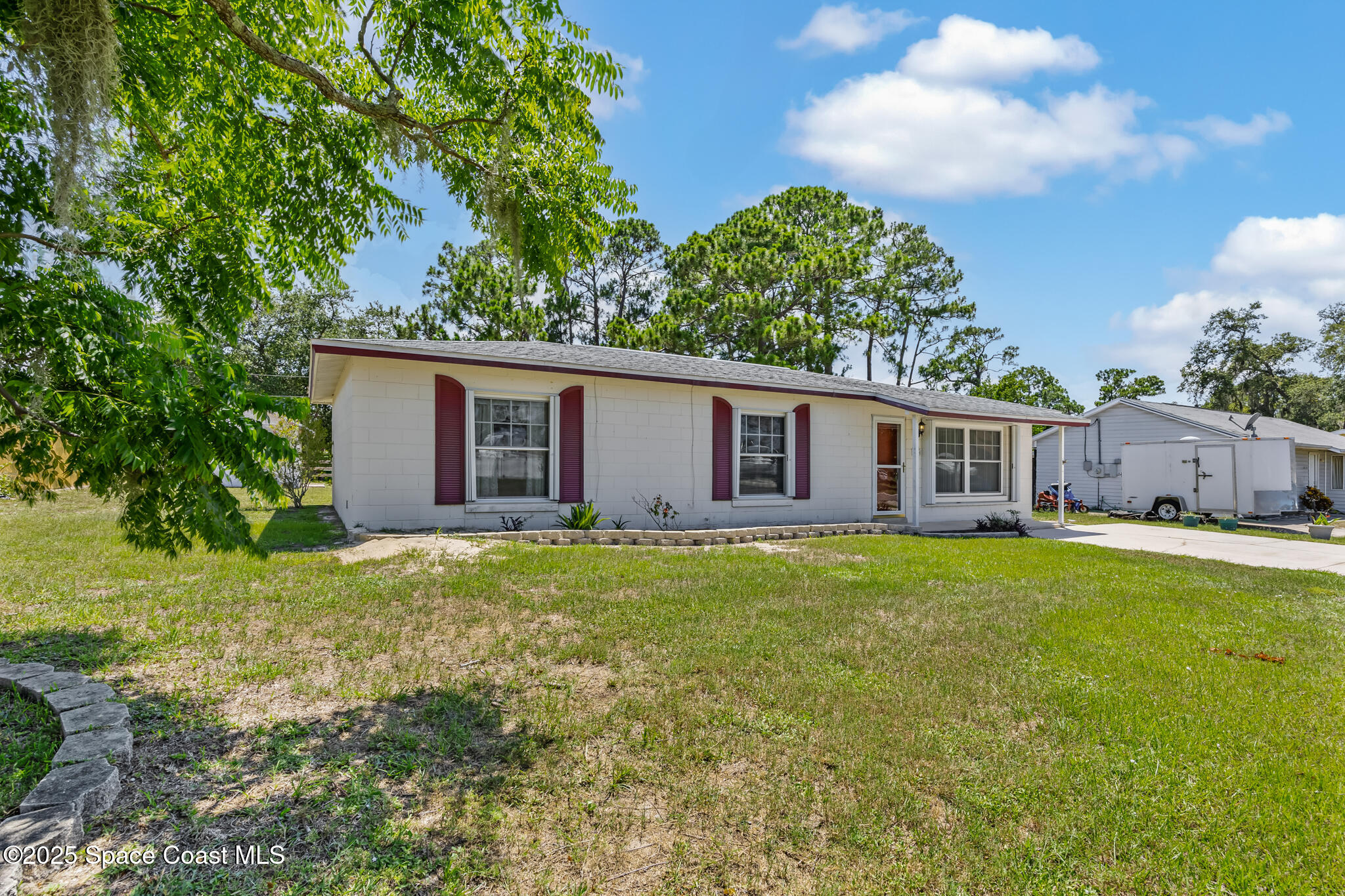 6390 Lookout Drive