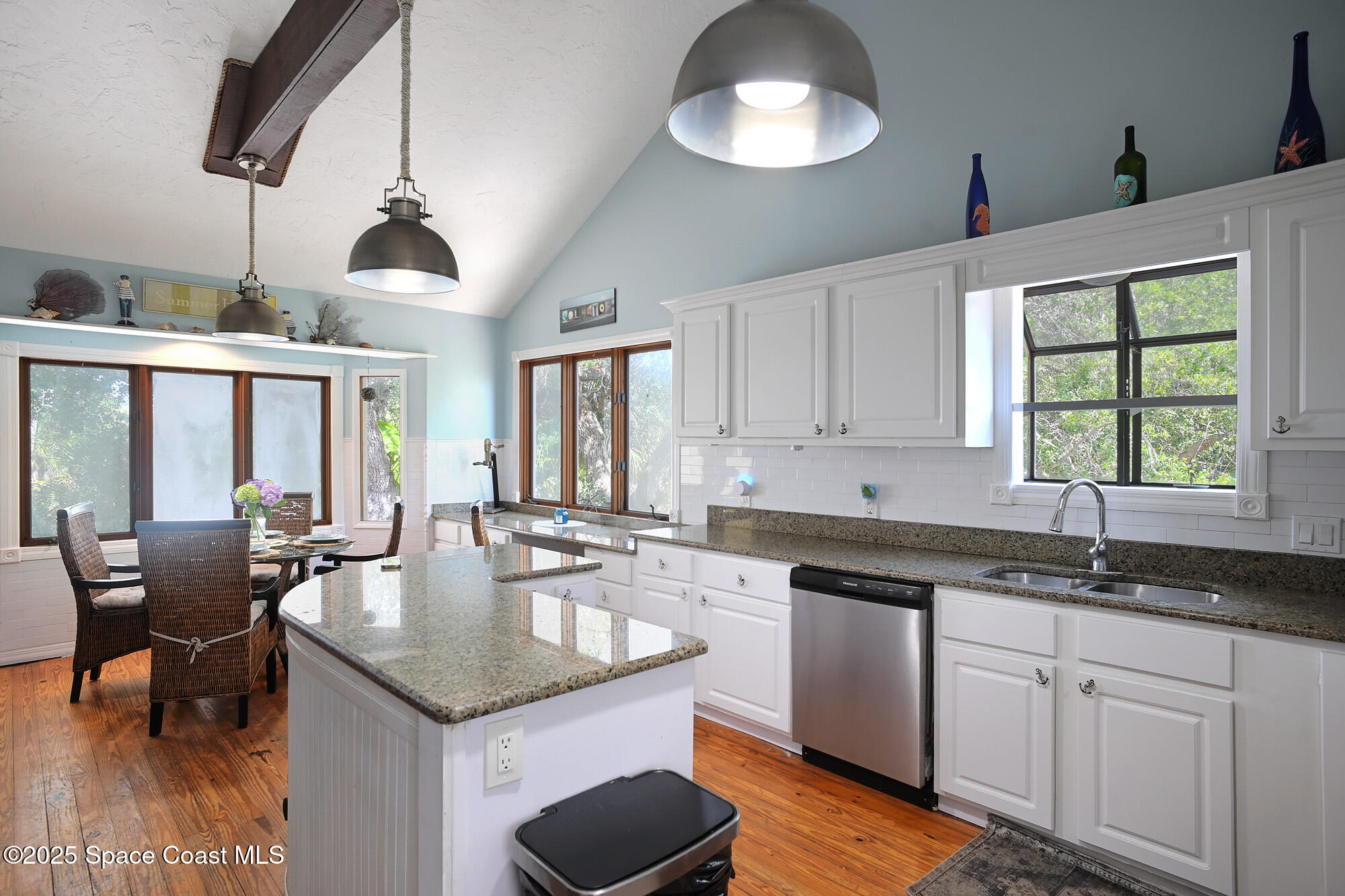 5875 Riverside Drive