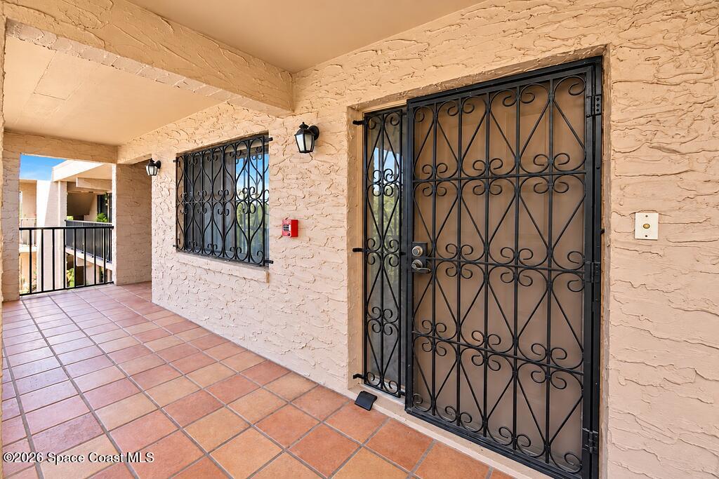 1540 Riverside Drive 14 (502)