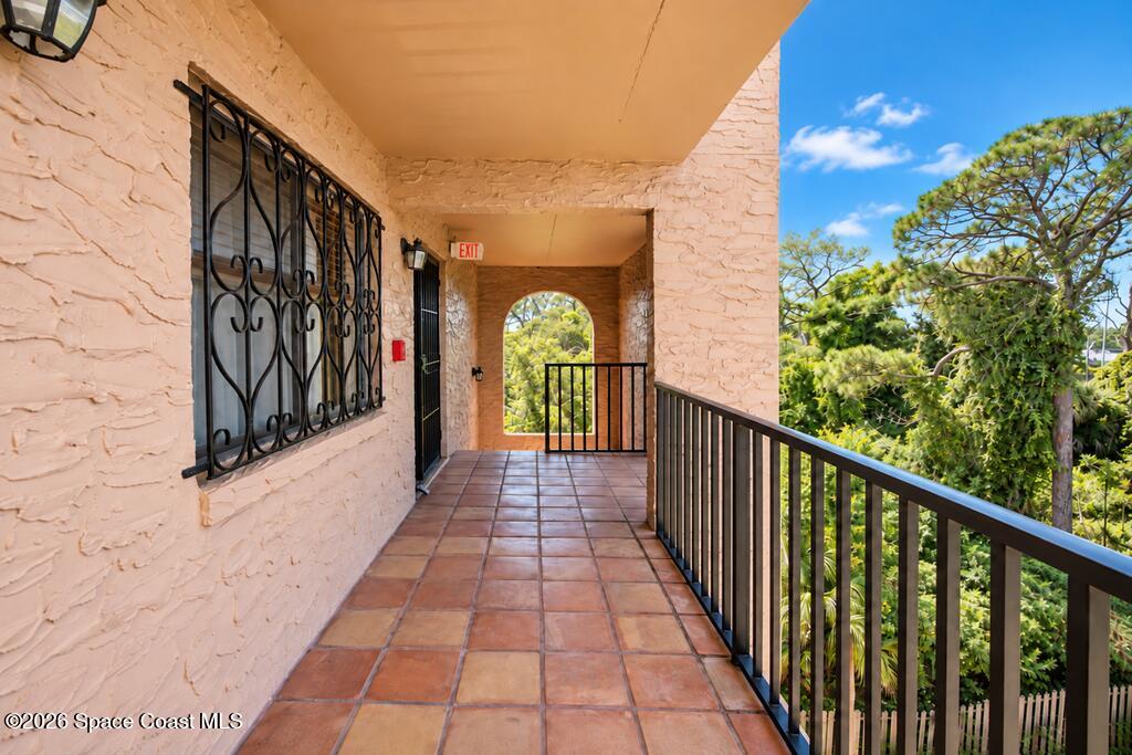 1540 Riverside Drive 14 (502)