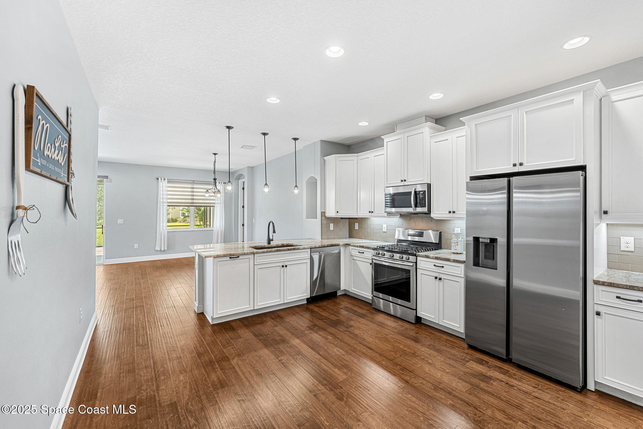 2607 Spur Drive