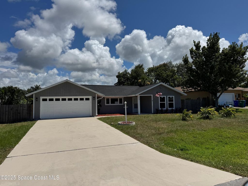 Photo of 669 Vocelle Avenue, Sebastian, FL 32958 (MLS # 1055851)