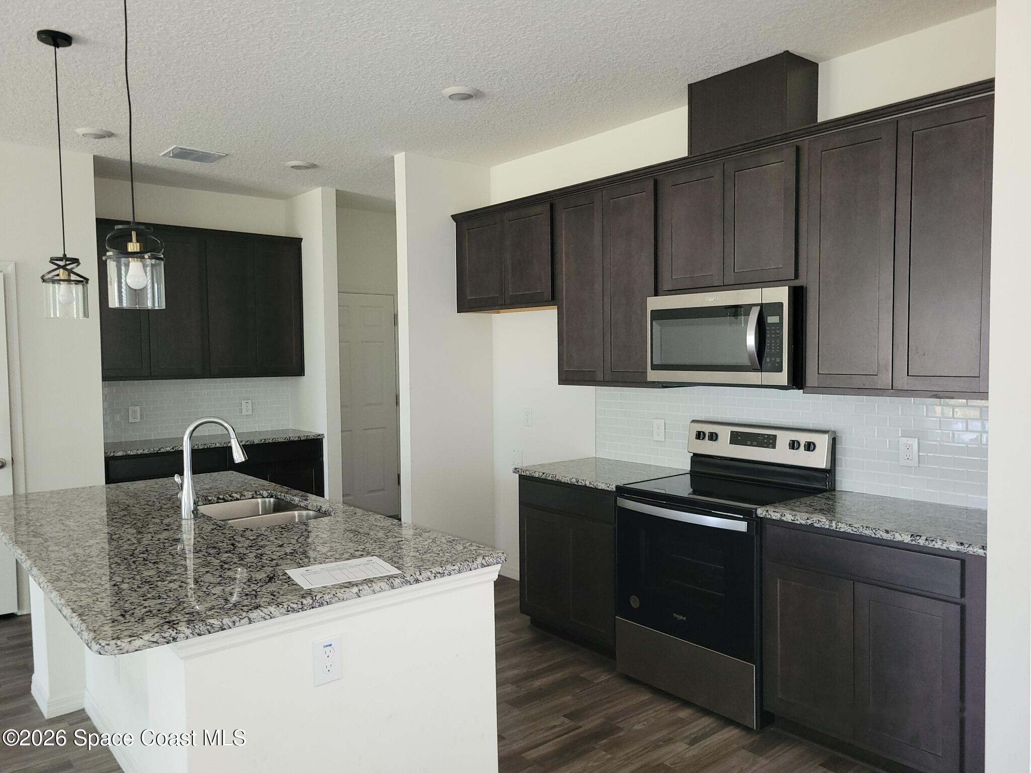 780 Consumer Street SE