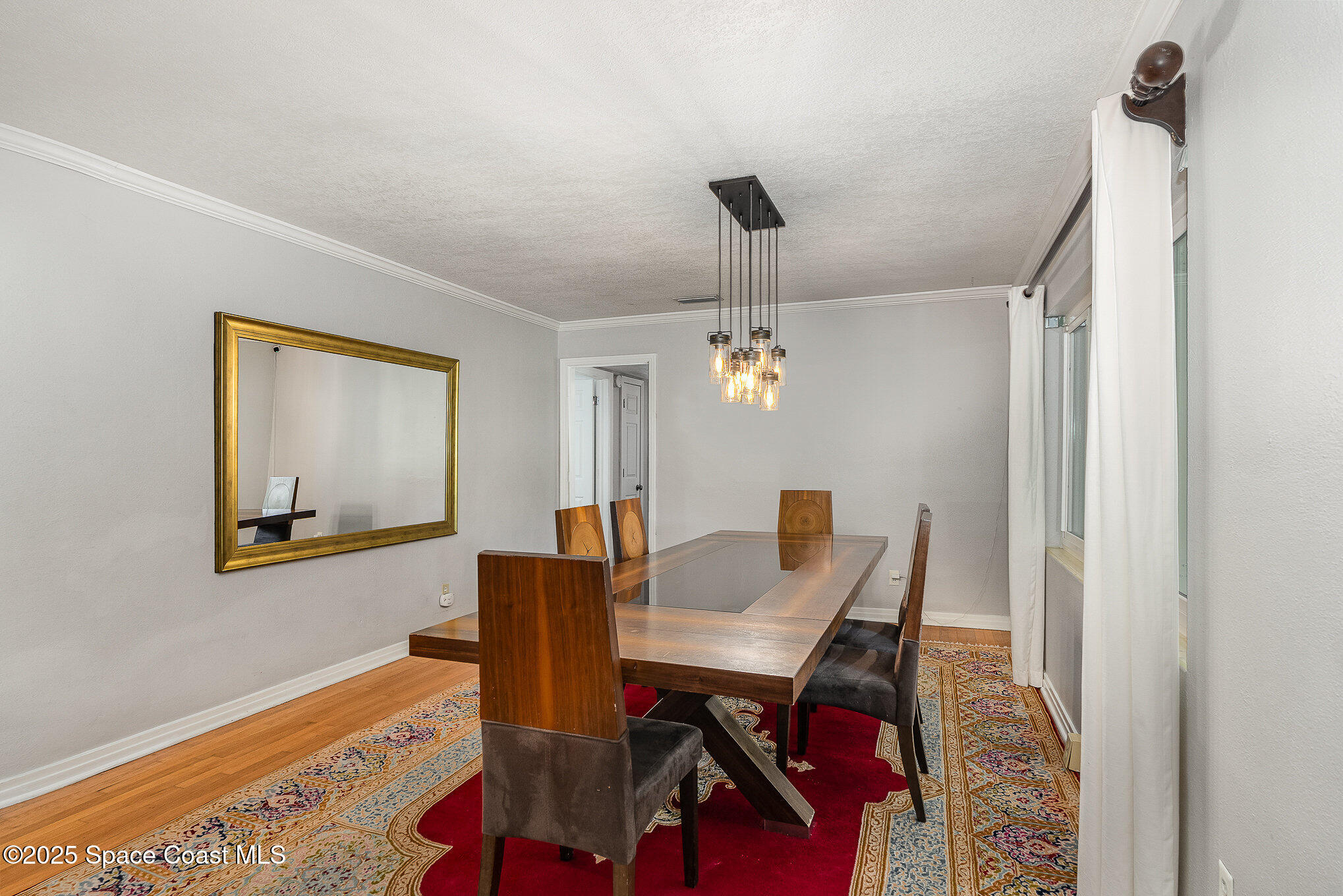 118 S Indian Circle