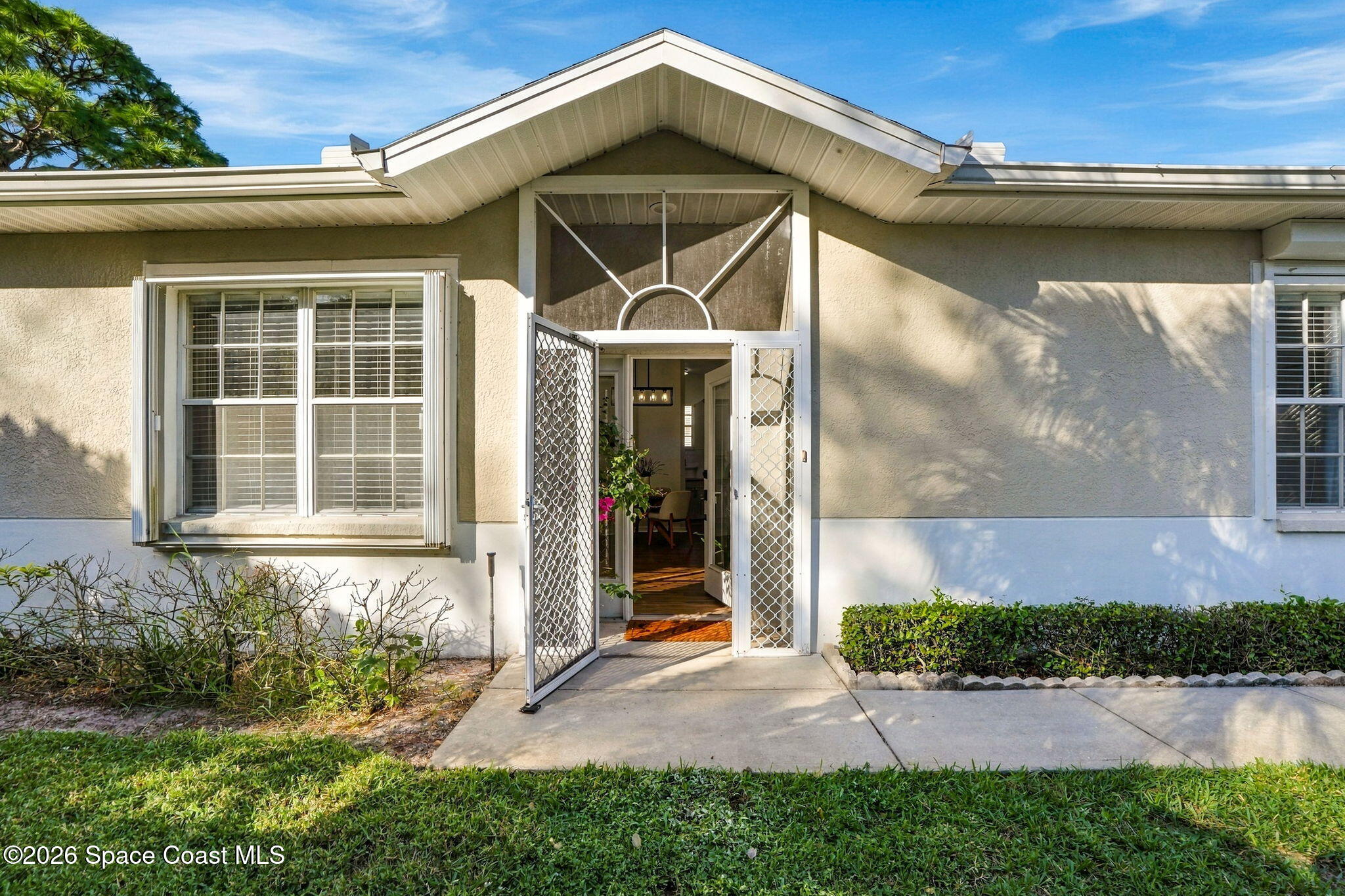1595 Derby Lane