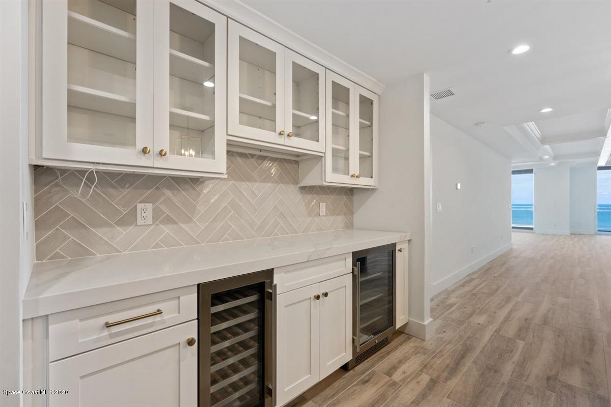 Indialantic, Florida, 32903, United States, ,3 BathroomsBathrooms,Residential,Pending,1769432