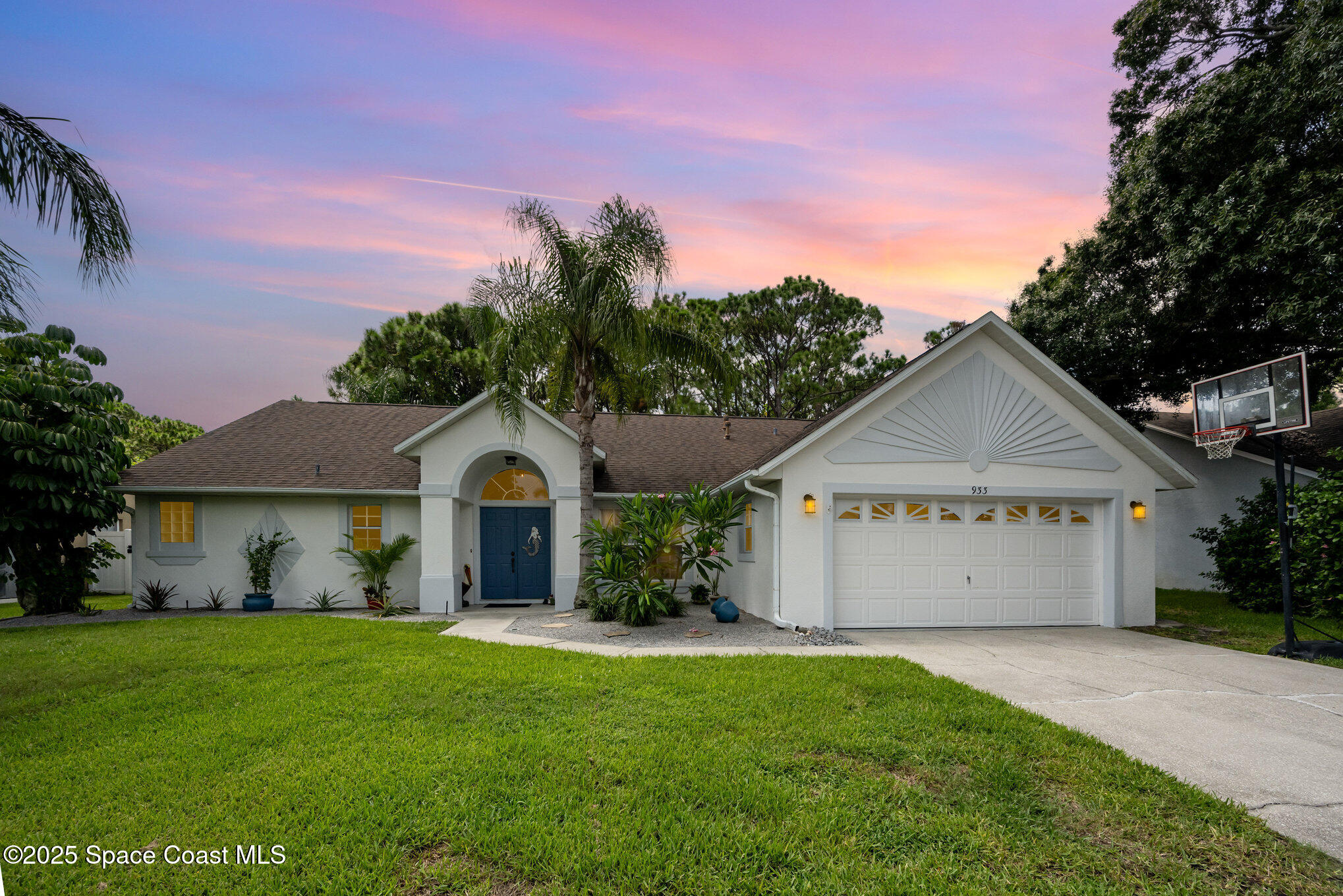 933 Osprey Lane