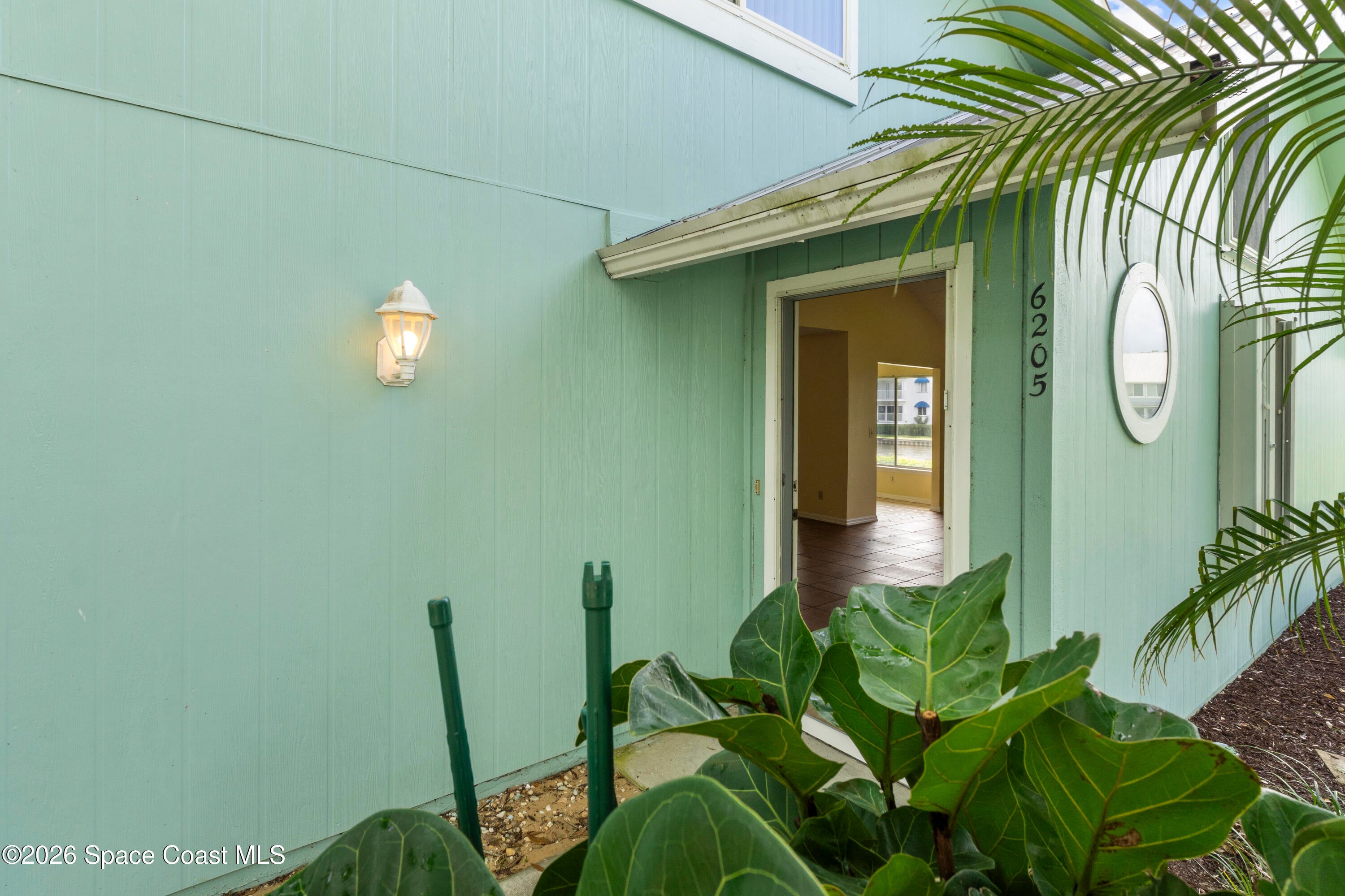 6205 N River Run Drive 6205