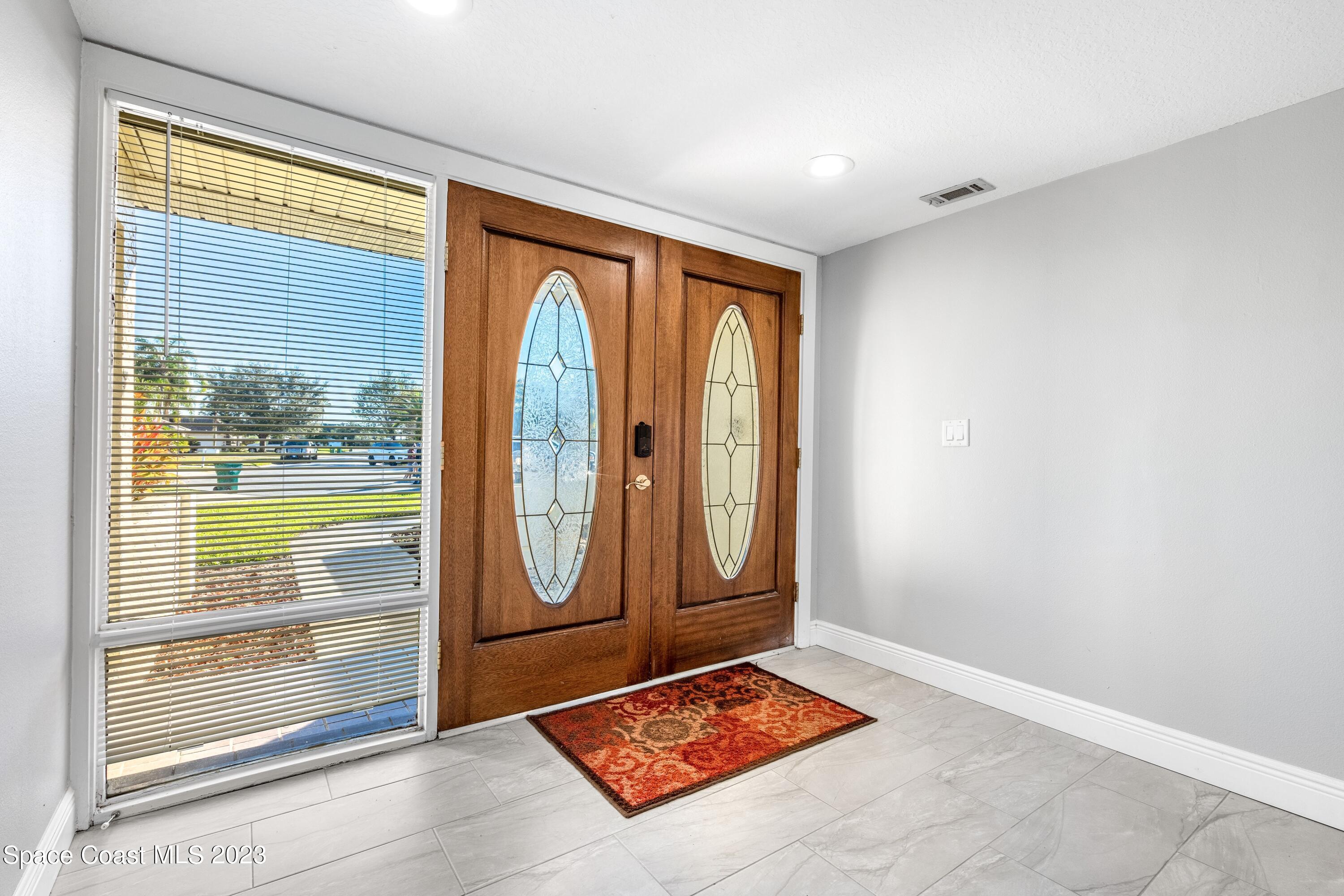 1080 Park Ridge Place