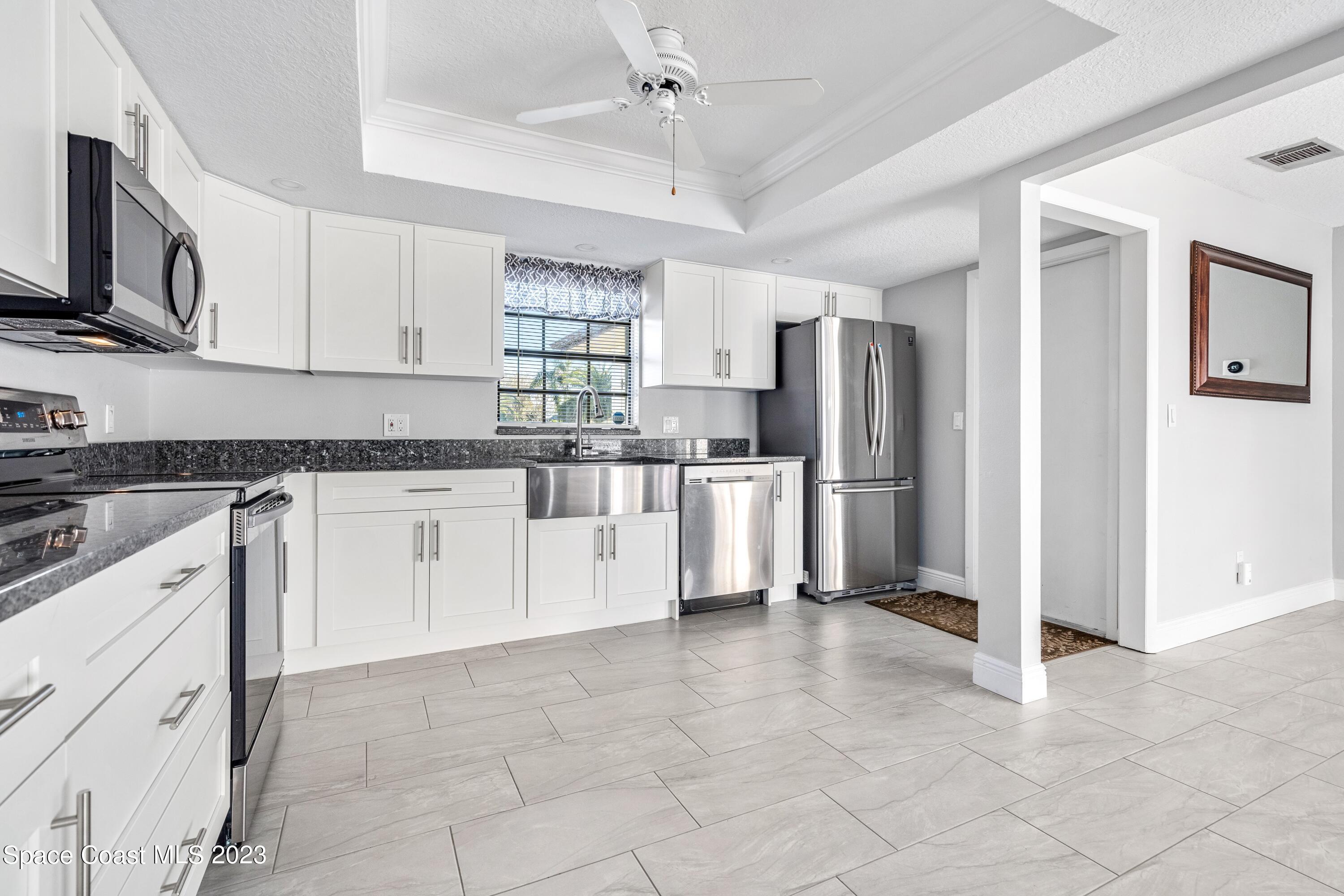 1080 Park Ridge Place