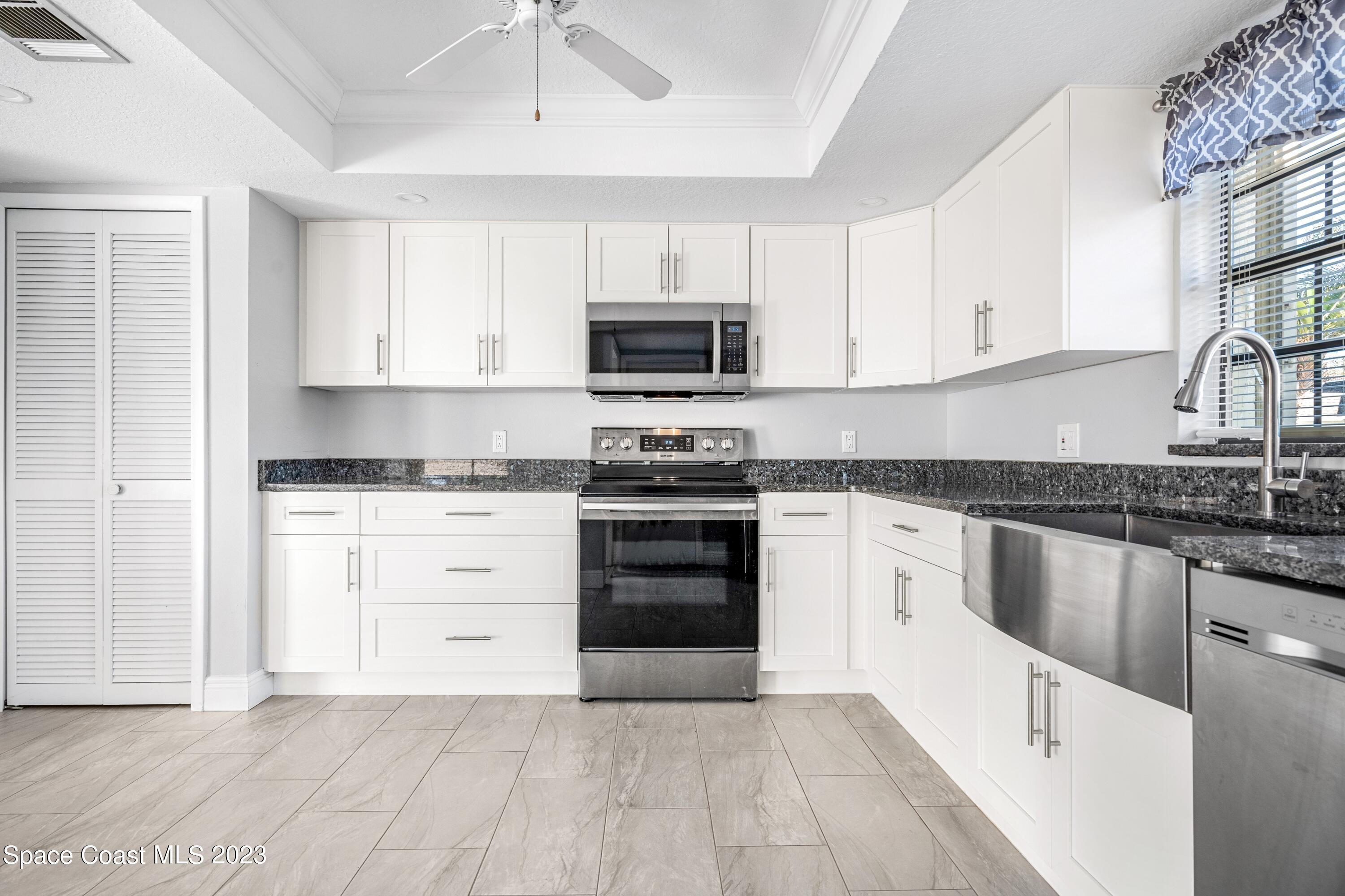 1080 Park Ridge Place