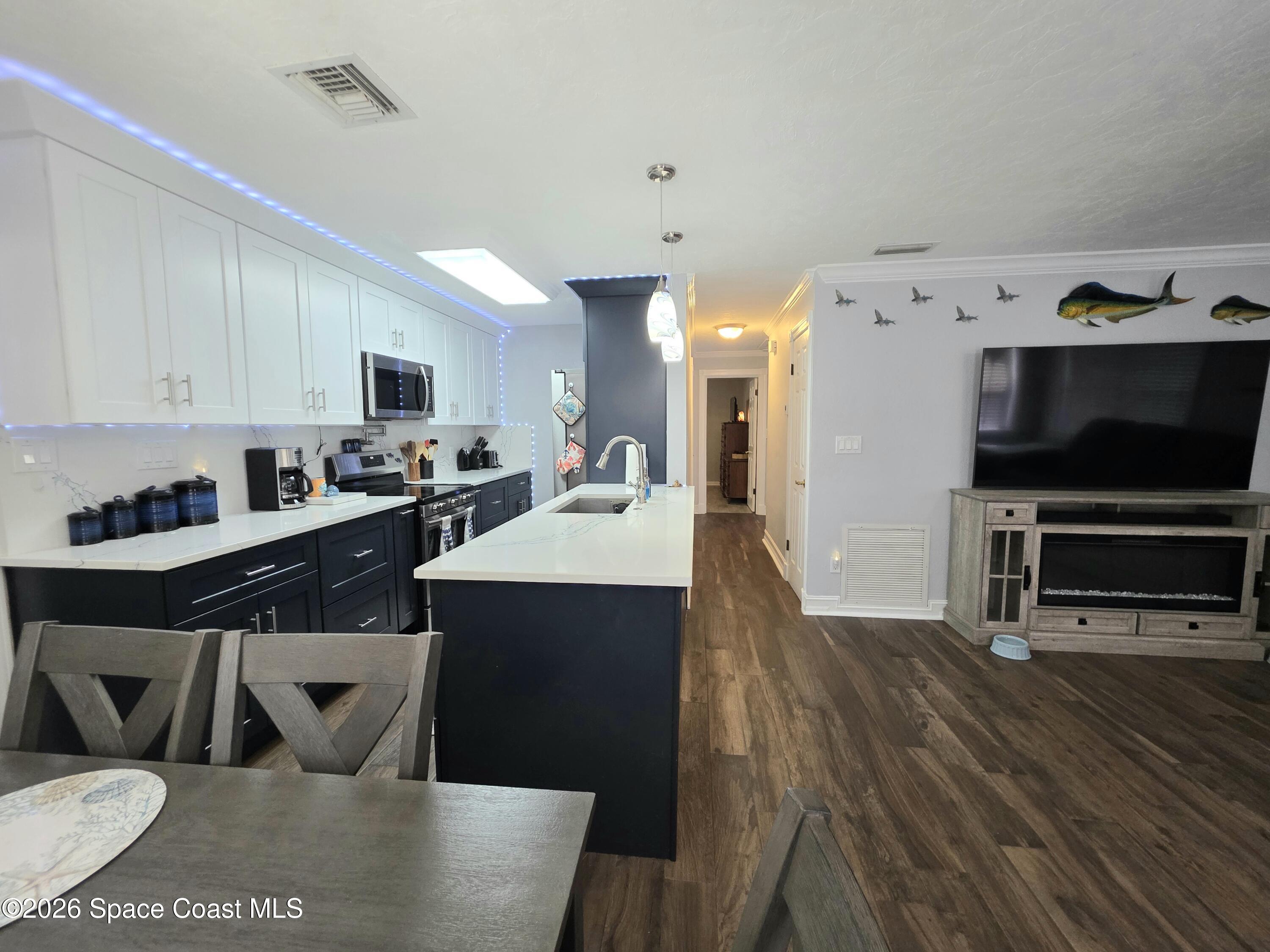 1330 Overlook Terrace