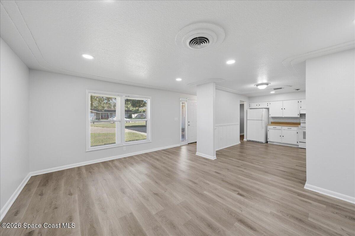 3613 Sunny Drive