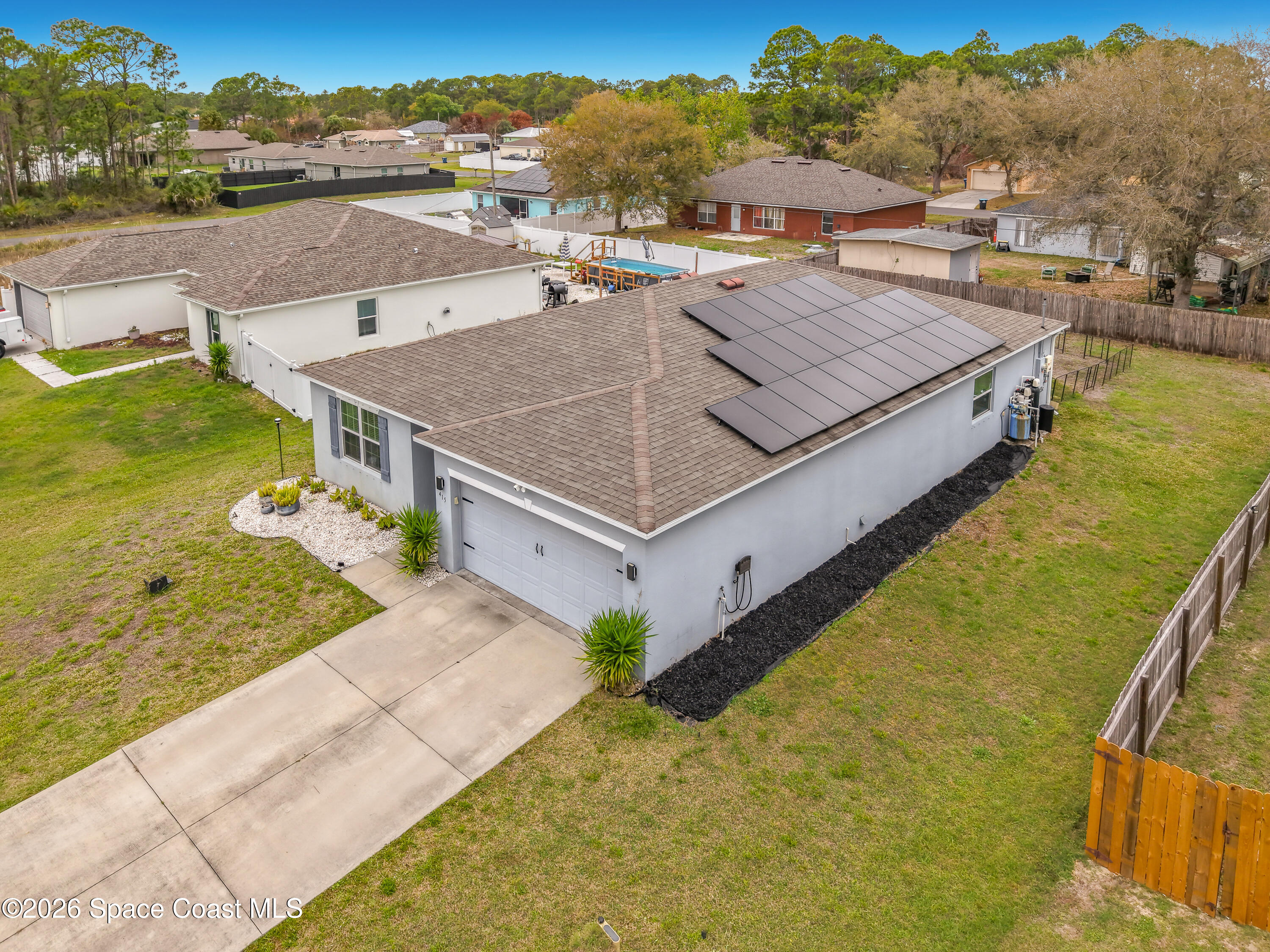 415 Scodella Street SW