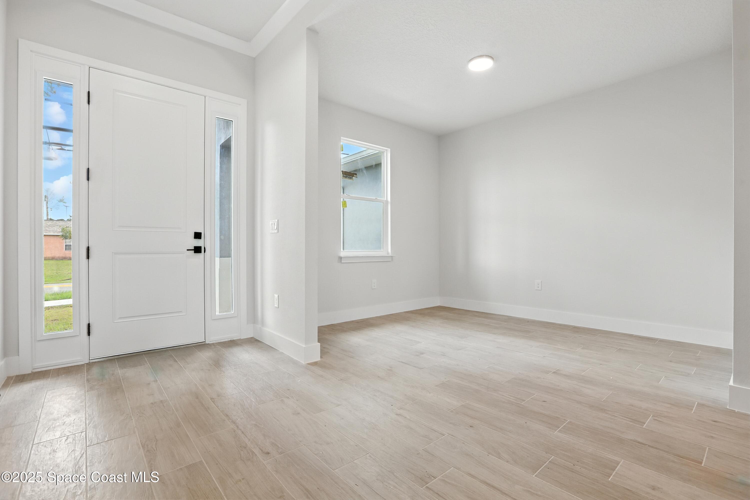 811 St Andre Boulevard SW