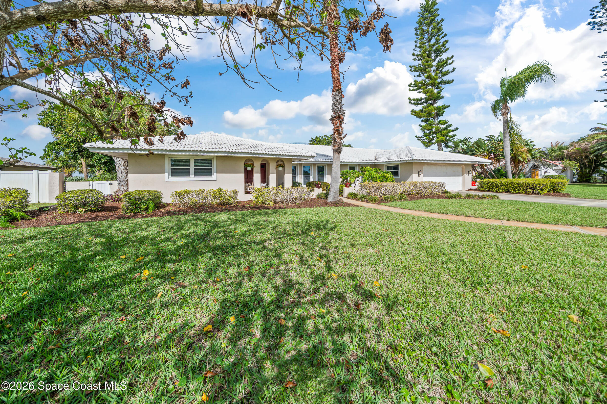 2405 Brookside Drive