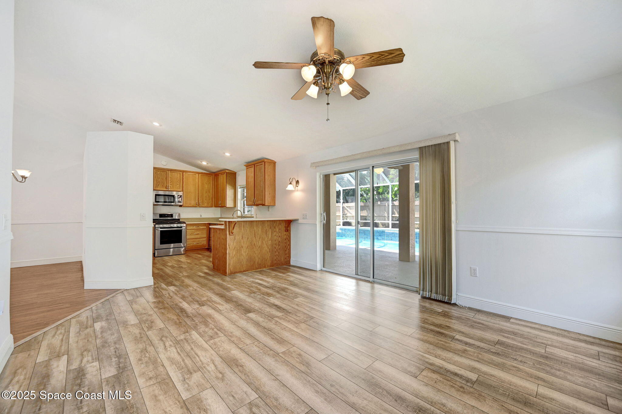432 Stonehenge Circle