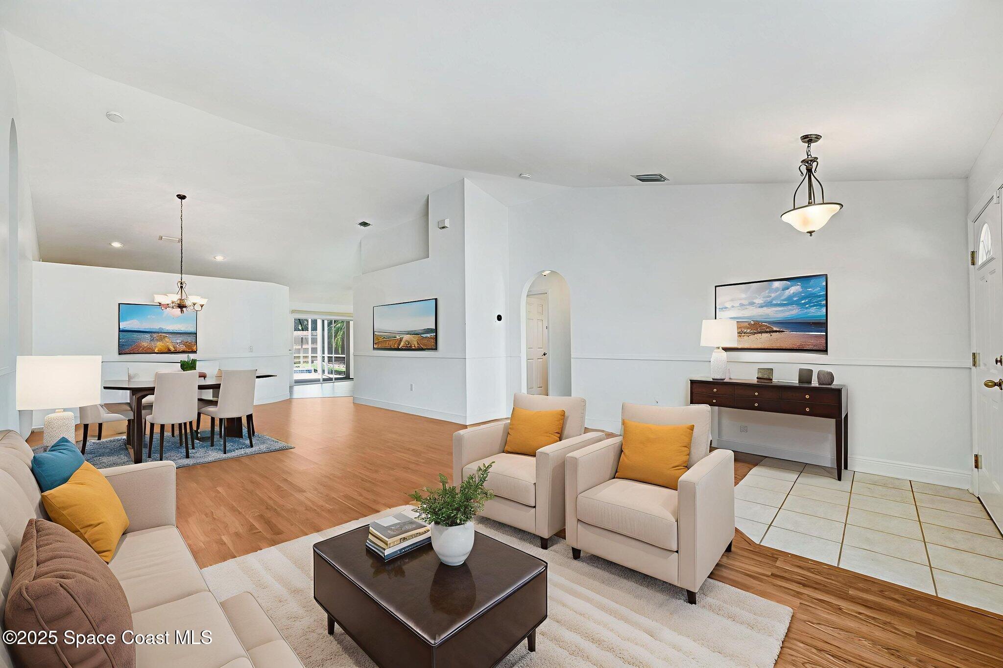 432 Stonehenge Circle