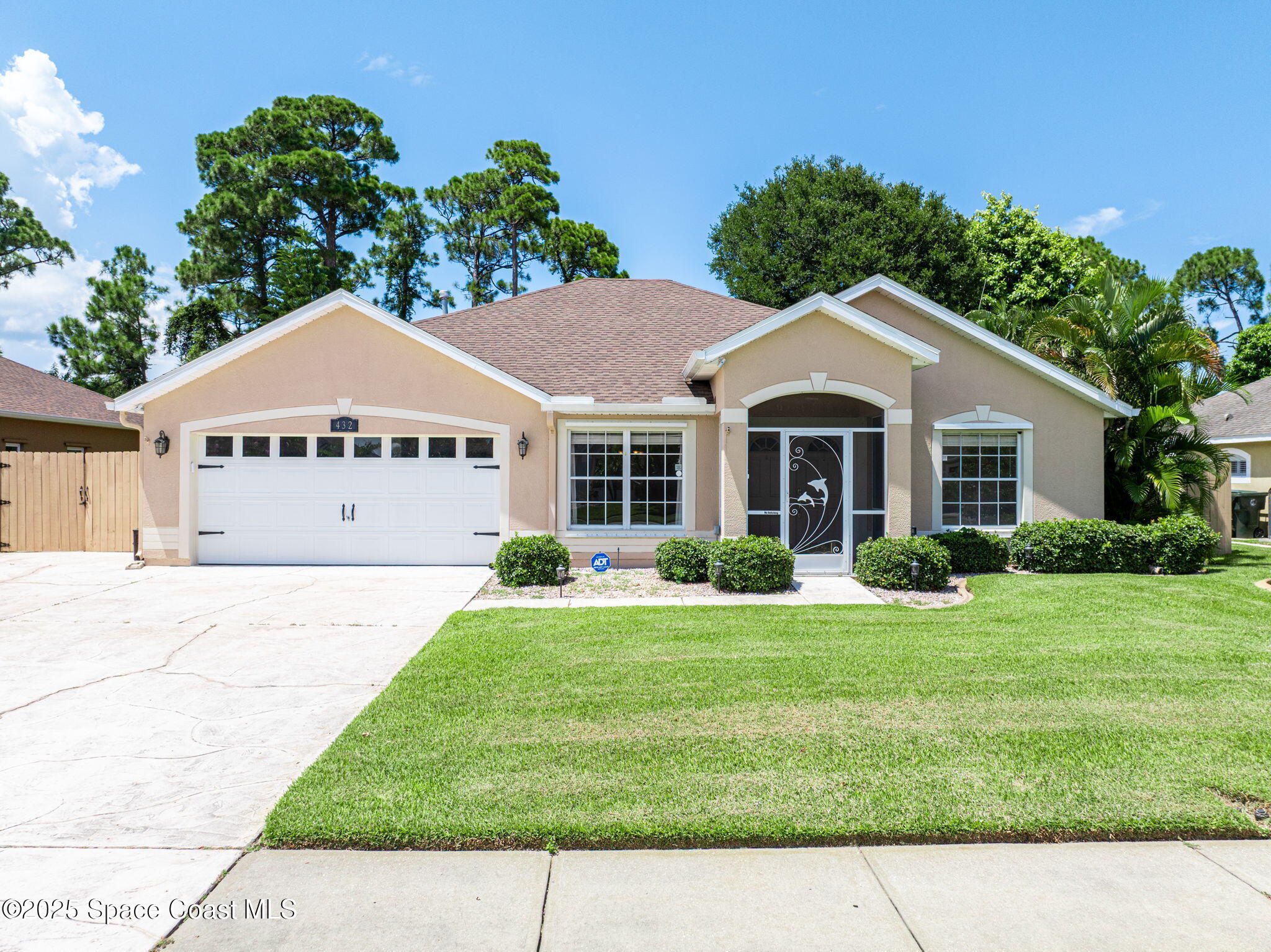 432 Stonehenge Circle