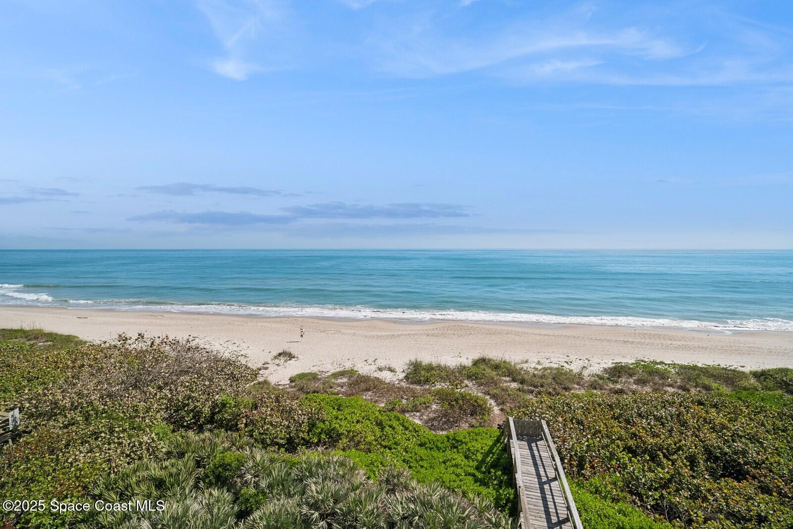 989 N Highway A1a 5
