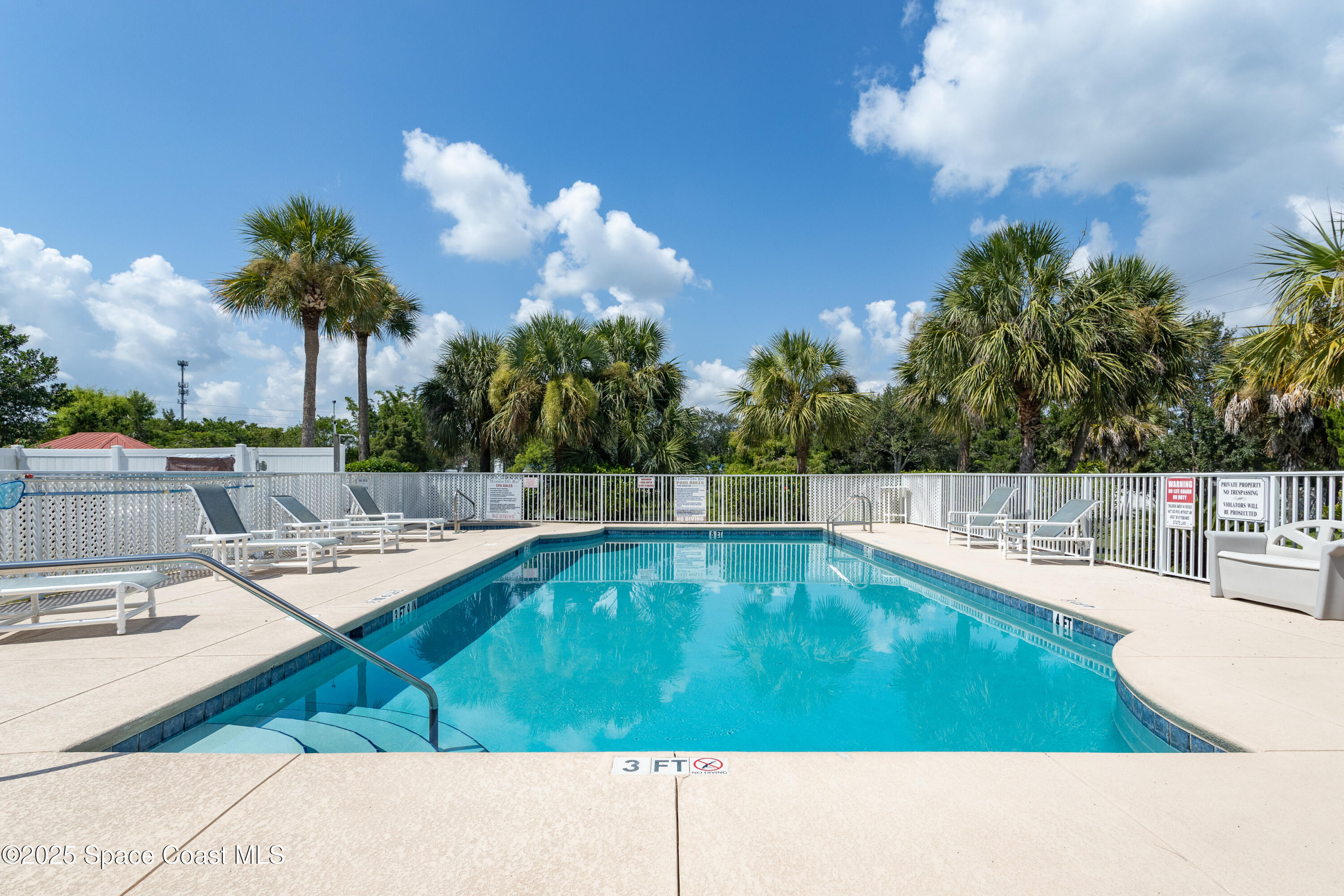 801 Del Rio Way 404