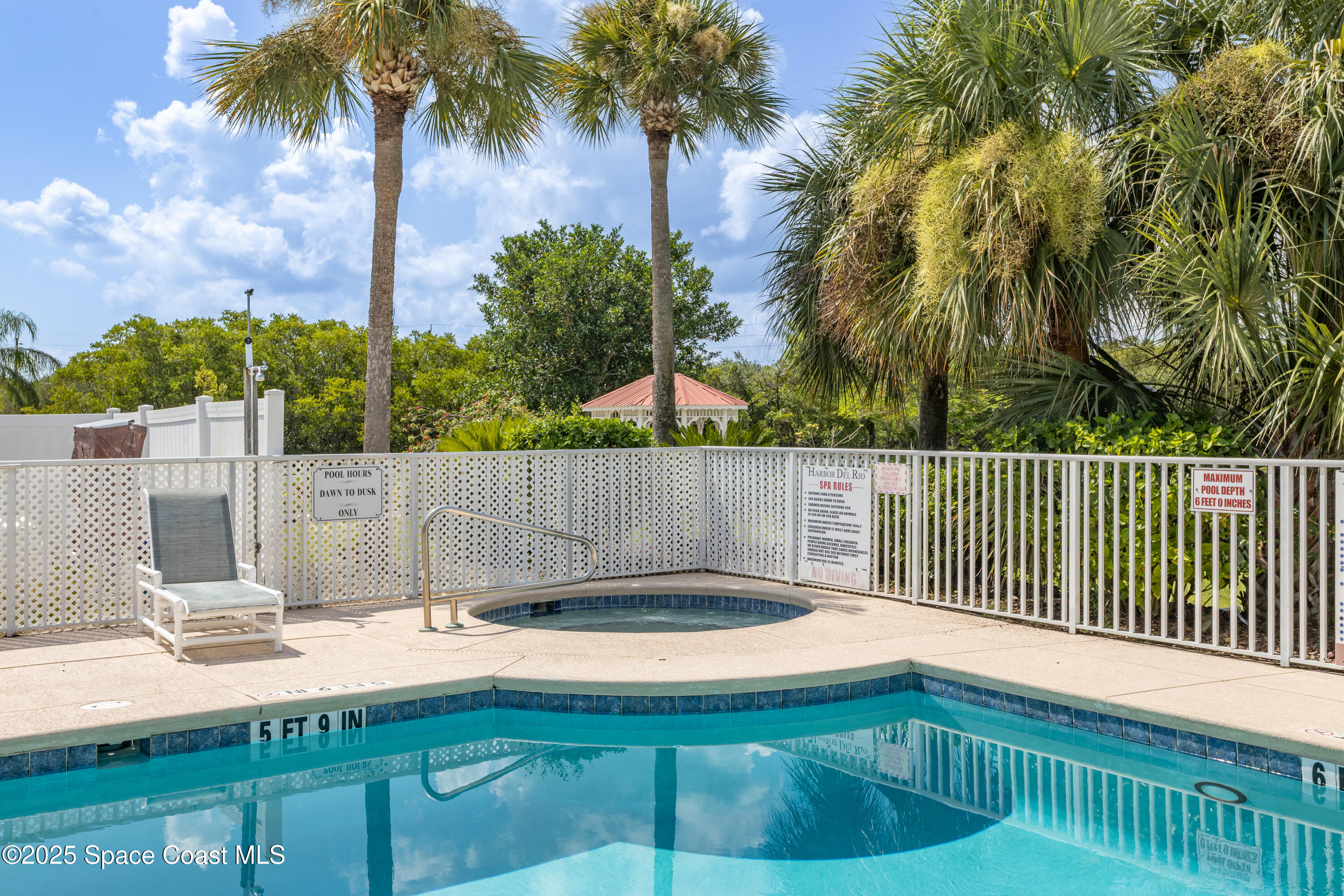 801 Del Rio Way 404