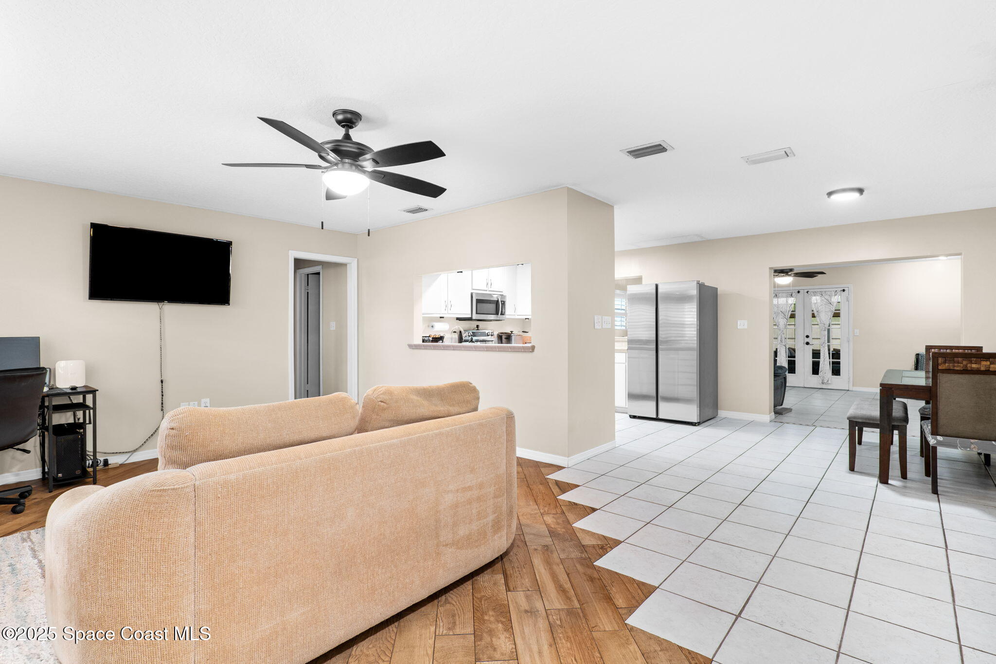 999 Emerald Road SE