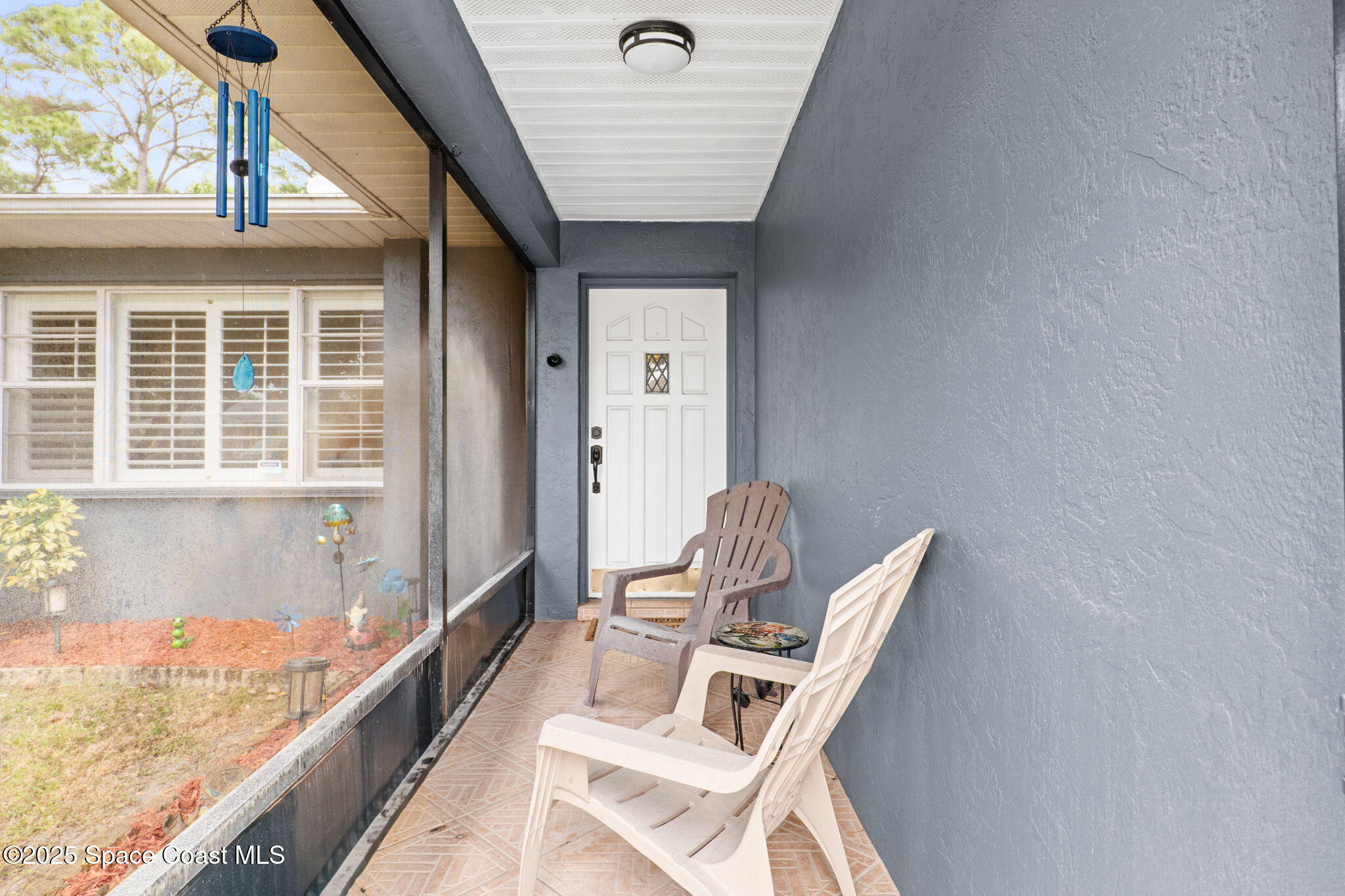 999 Emerald Road SE