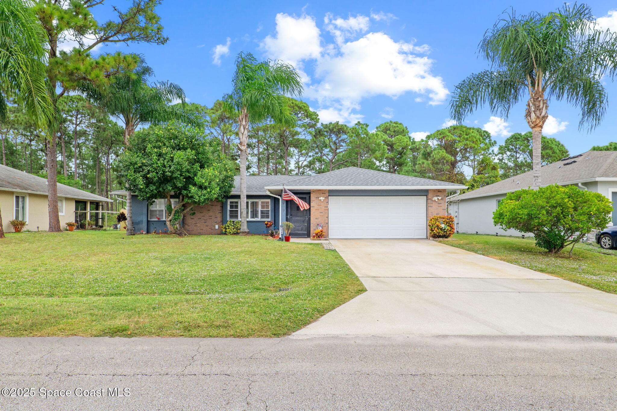 999 Emerald Road SE