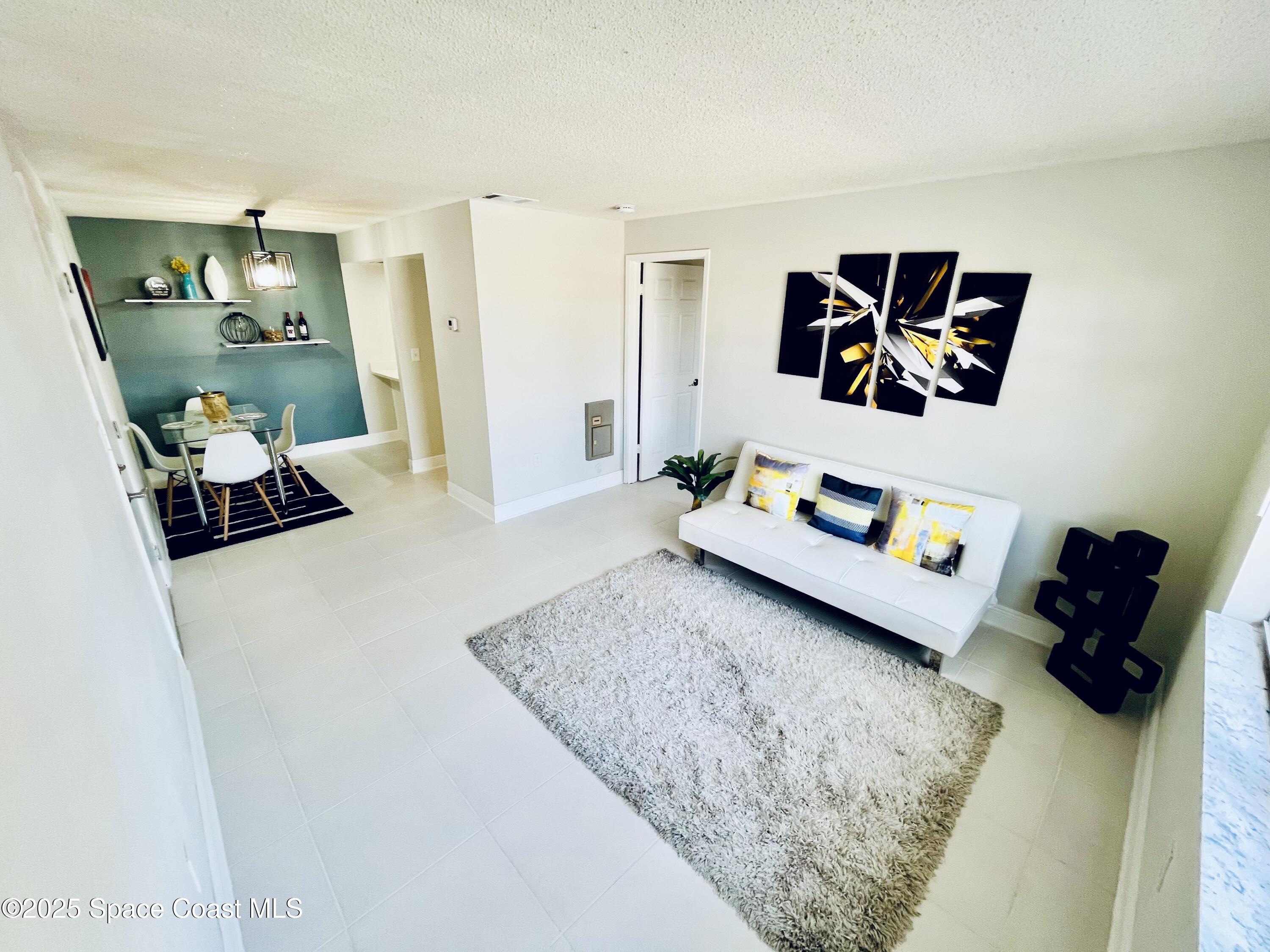 216 Preston Lane