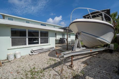 Single Family Residence in Indian Harbour Beach FL 116 Atlantic Boulevard 42.jpg