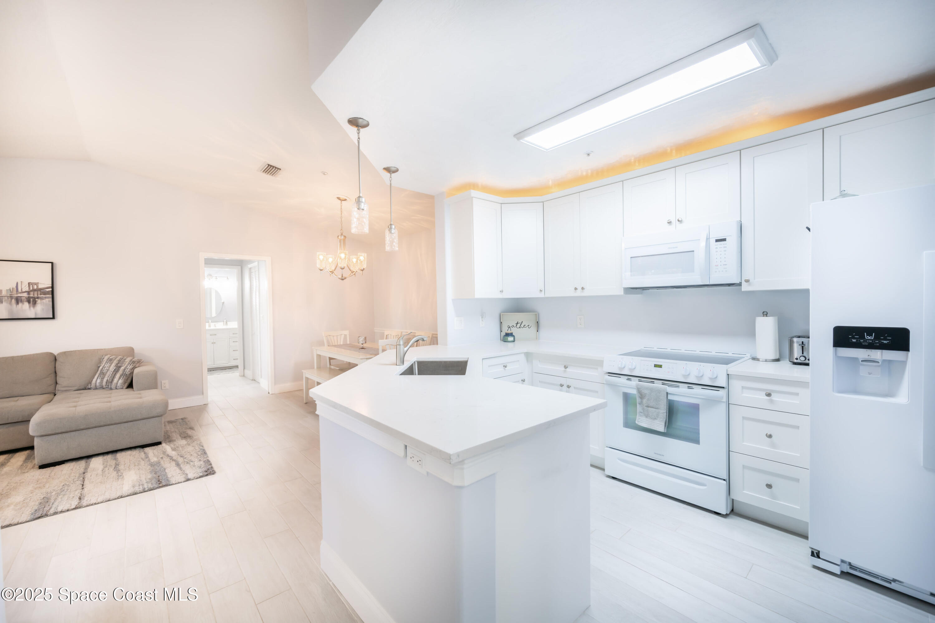 7667 N Wickham Road 1219