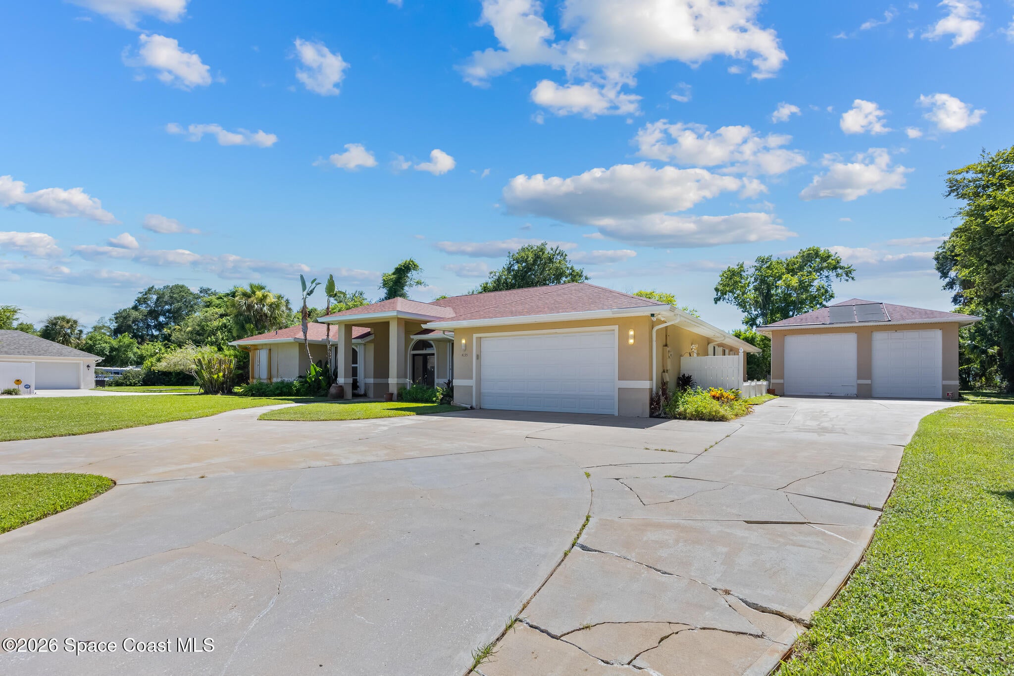 4135 Indian River Drive