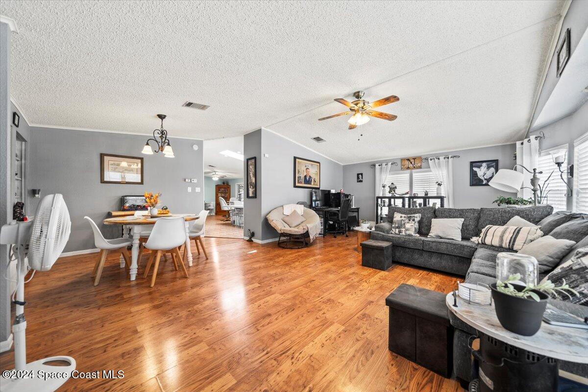 1200 Croton Drive