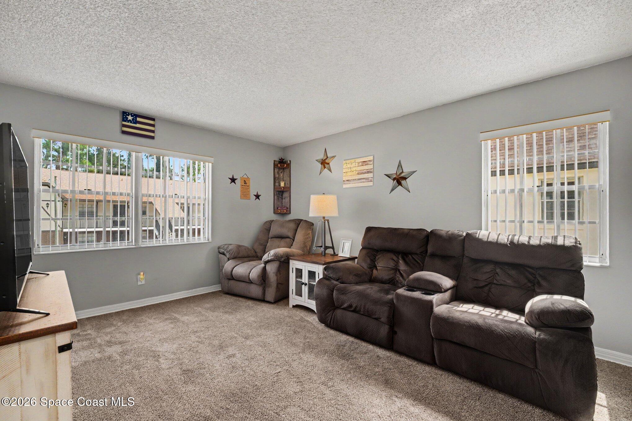 3067 Sir Hamilton Circle 6