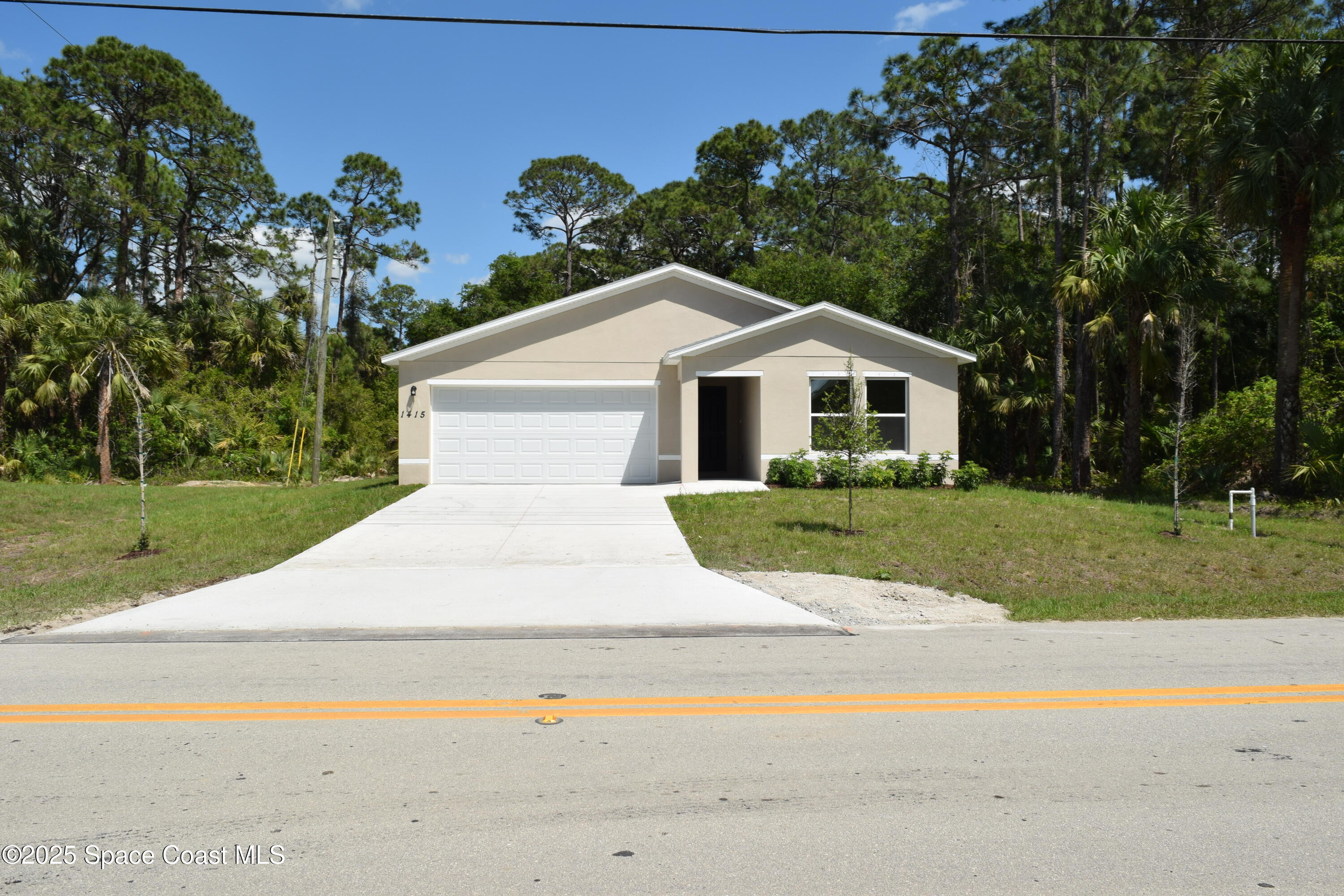 1415 Gaynor Drive SW