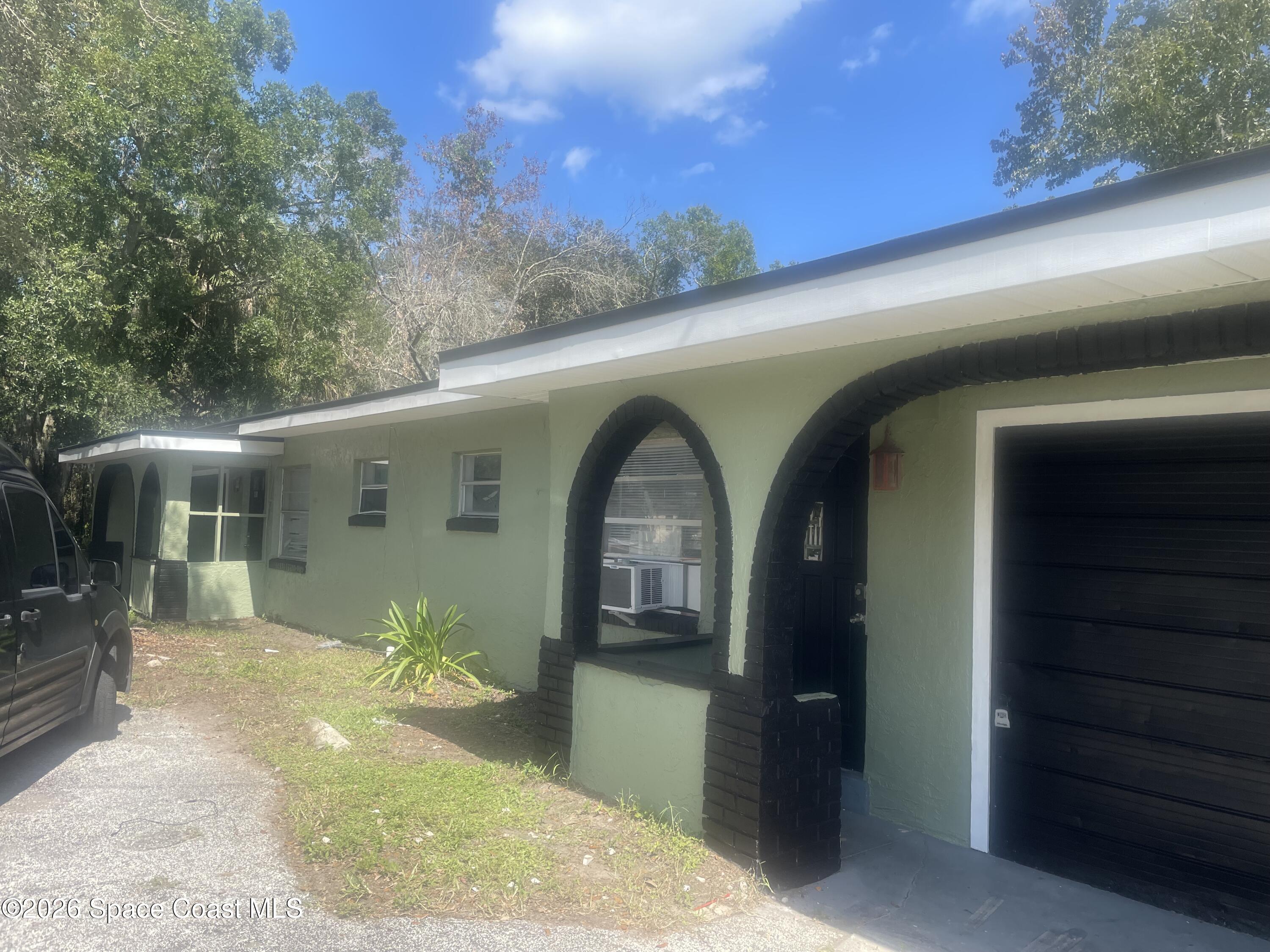 985 S Fiske Boulevard S 985 & 987