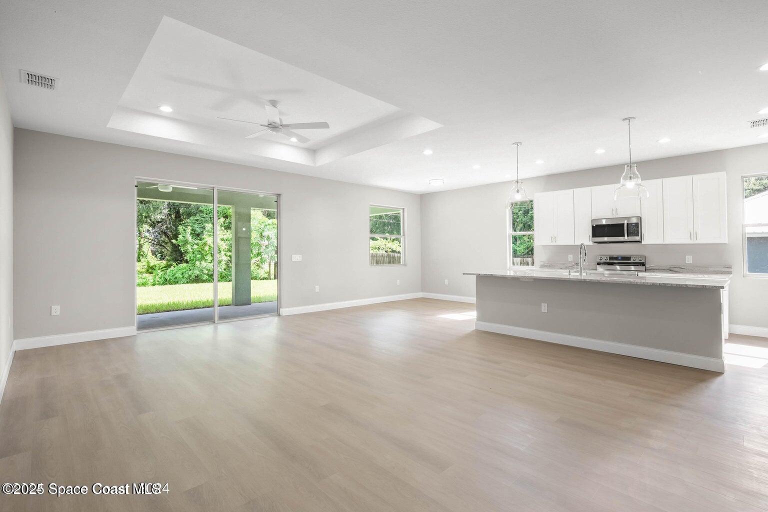 181 Ferguson Street SE