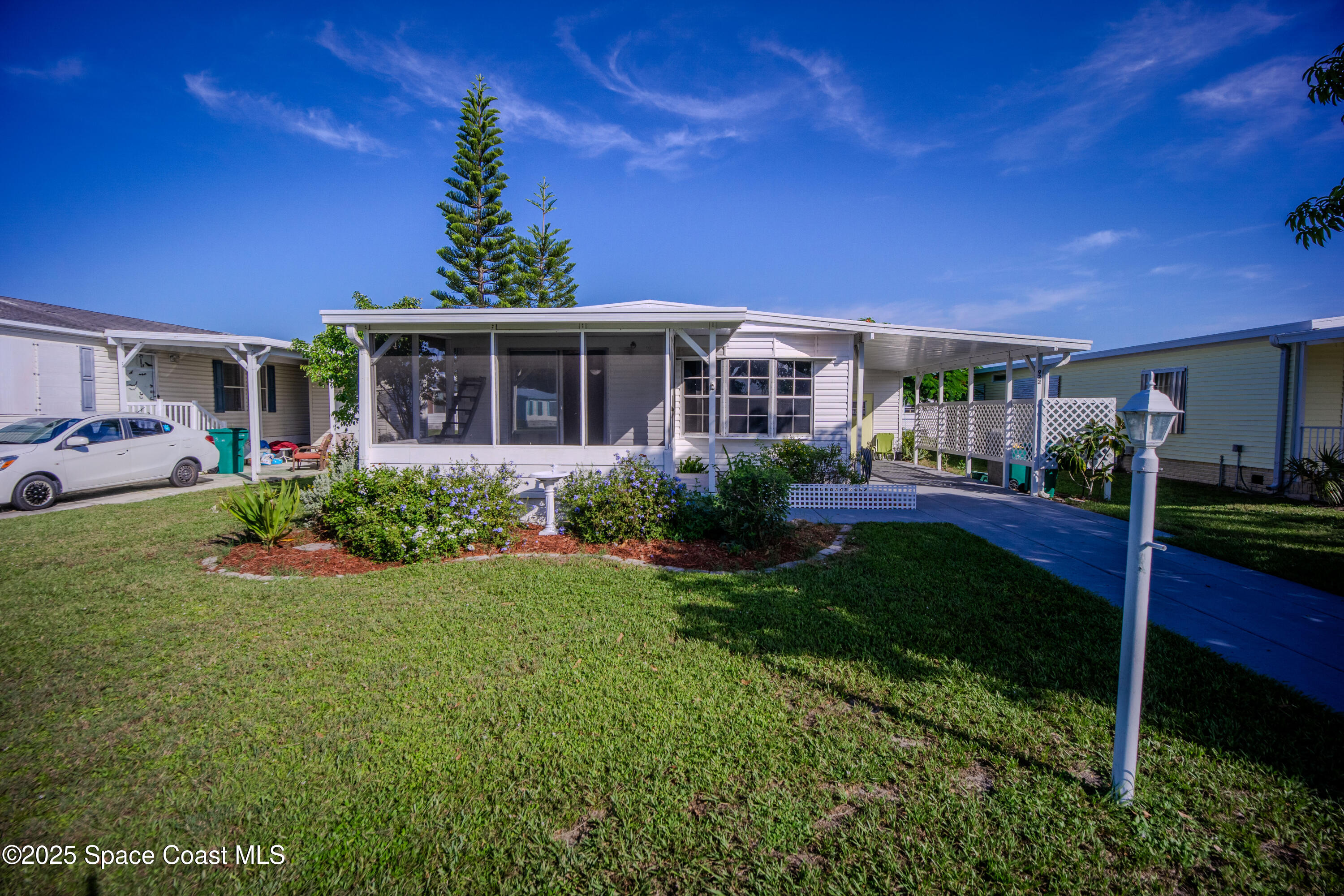 922 Barefoot Boulevard