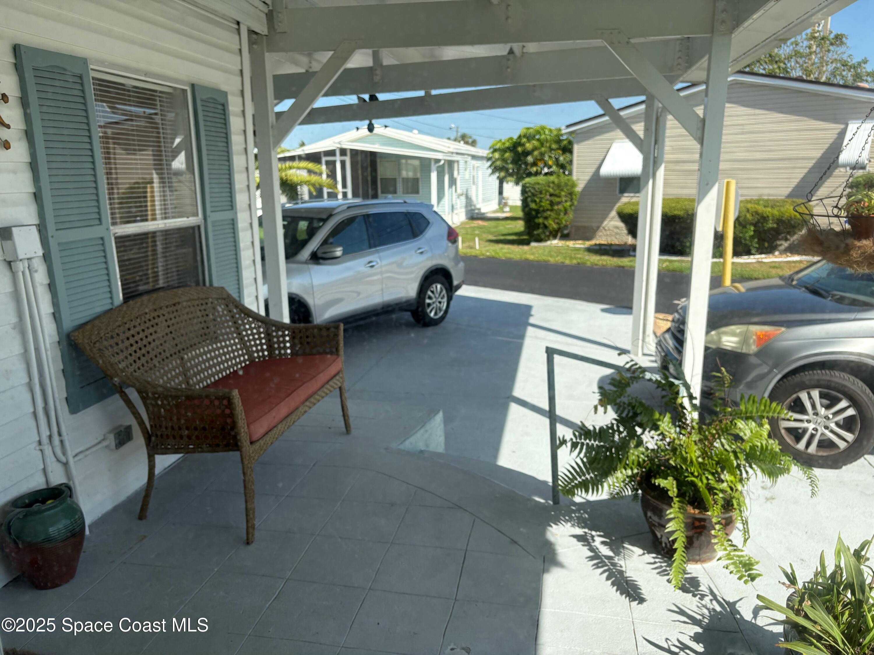 2580 S Highway A1a 73