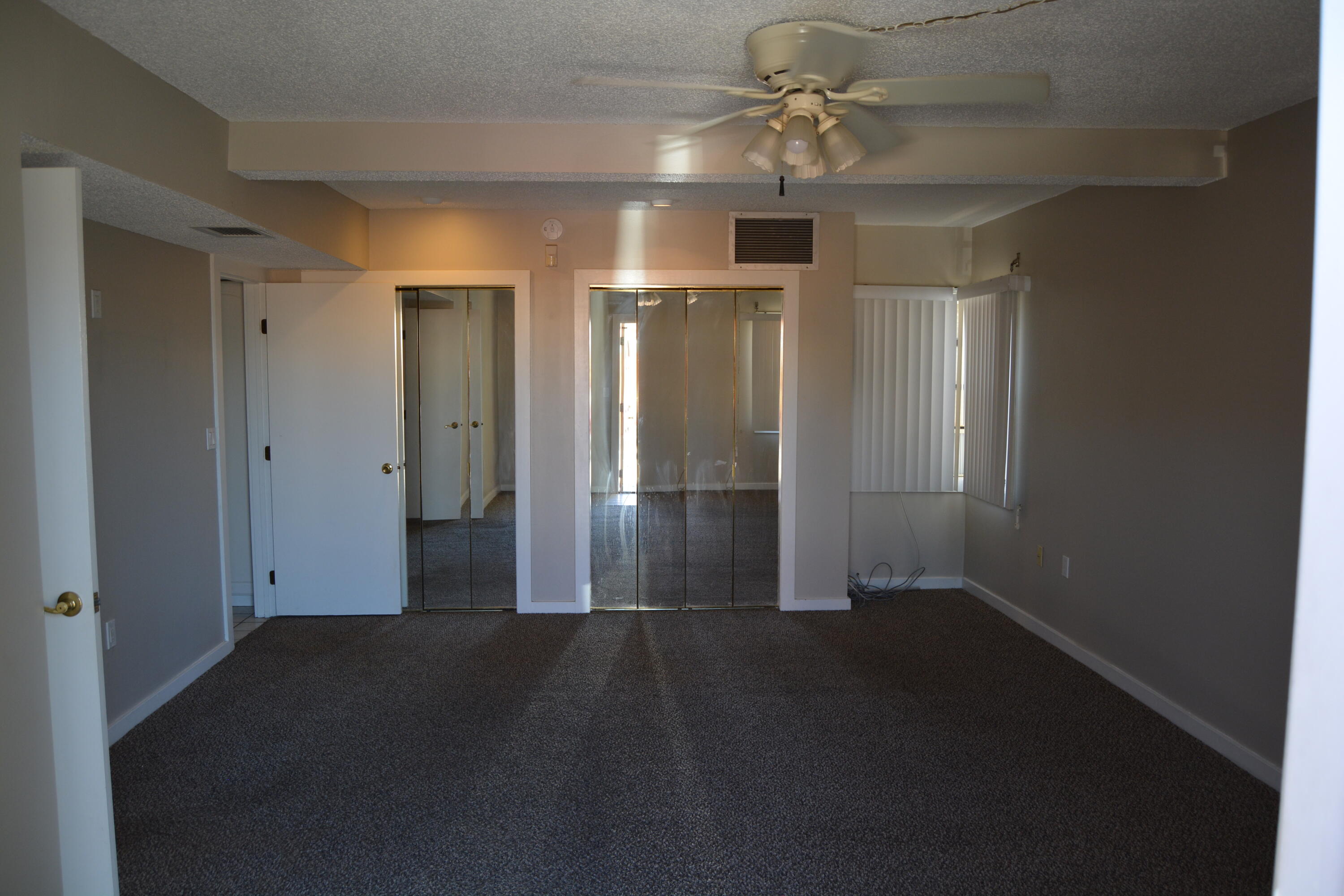 83 N Atlantic Avenue