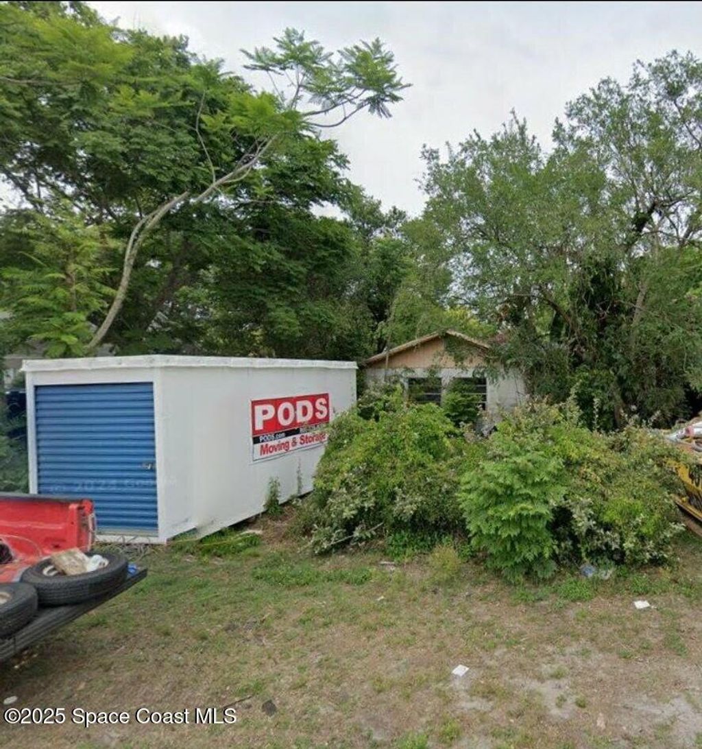 Photo of 112 Colomba Road, DeBary, FL 32713 (MLS # 1059409)