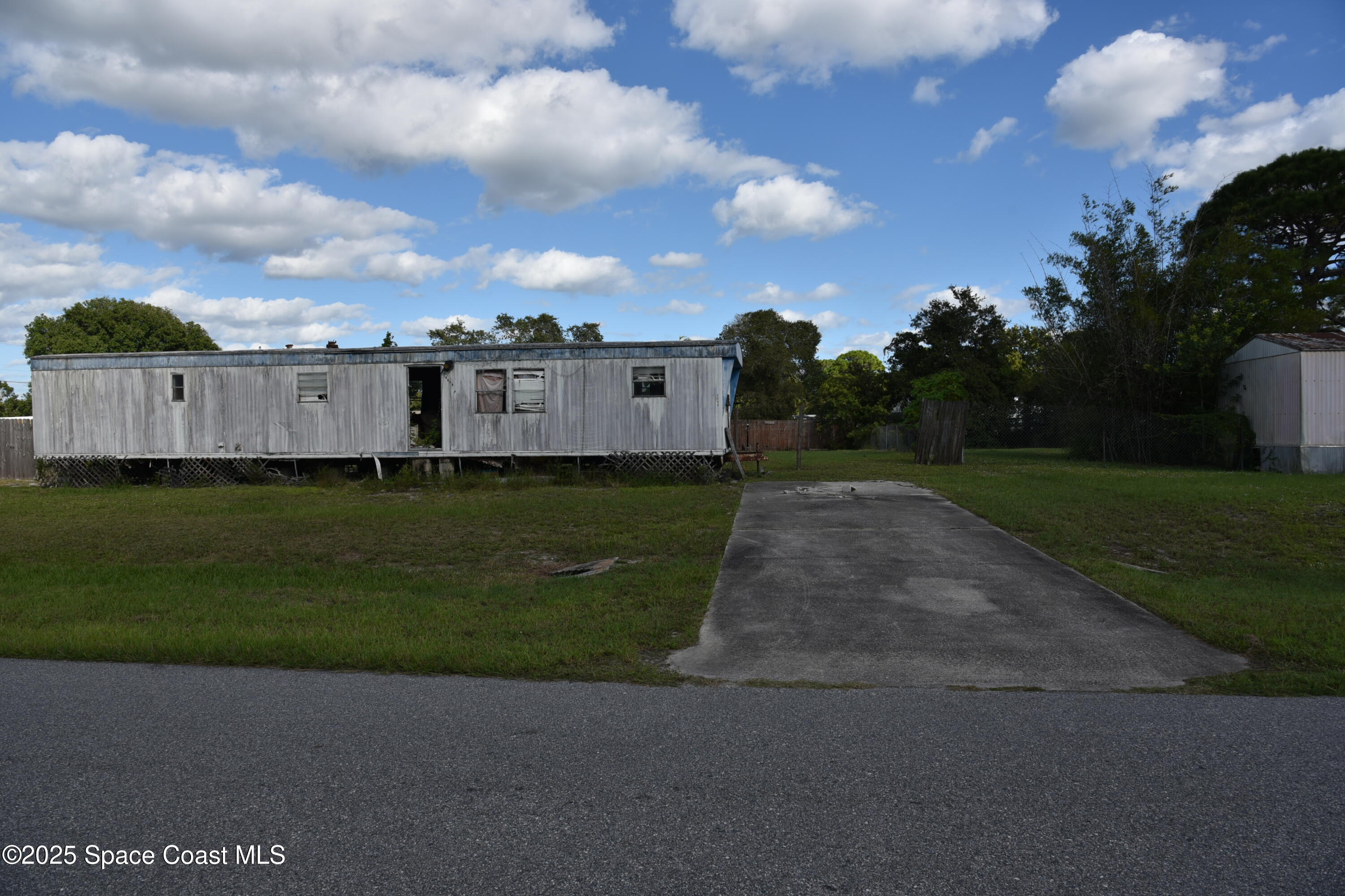 4185 Royal Palm Avenue