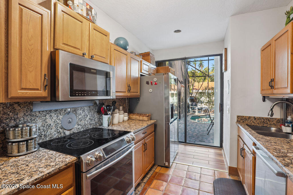 3048 S Highway A1a