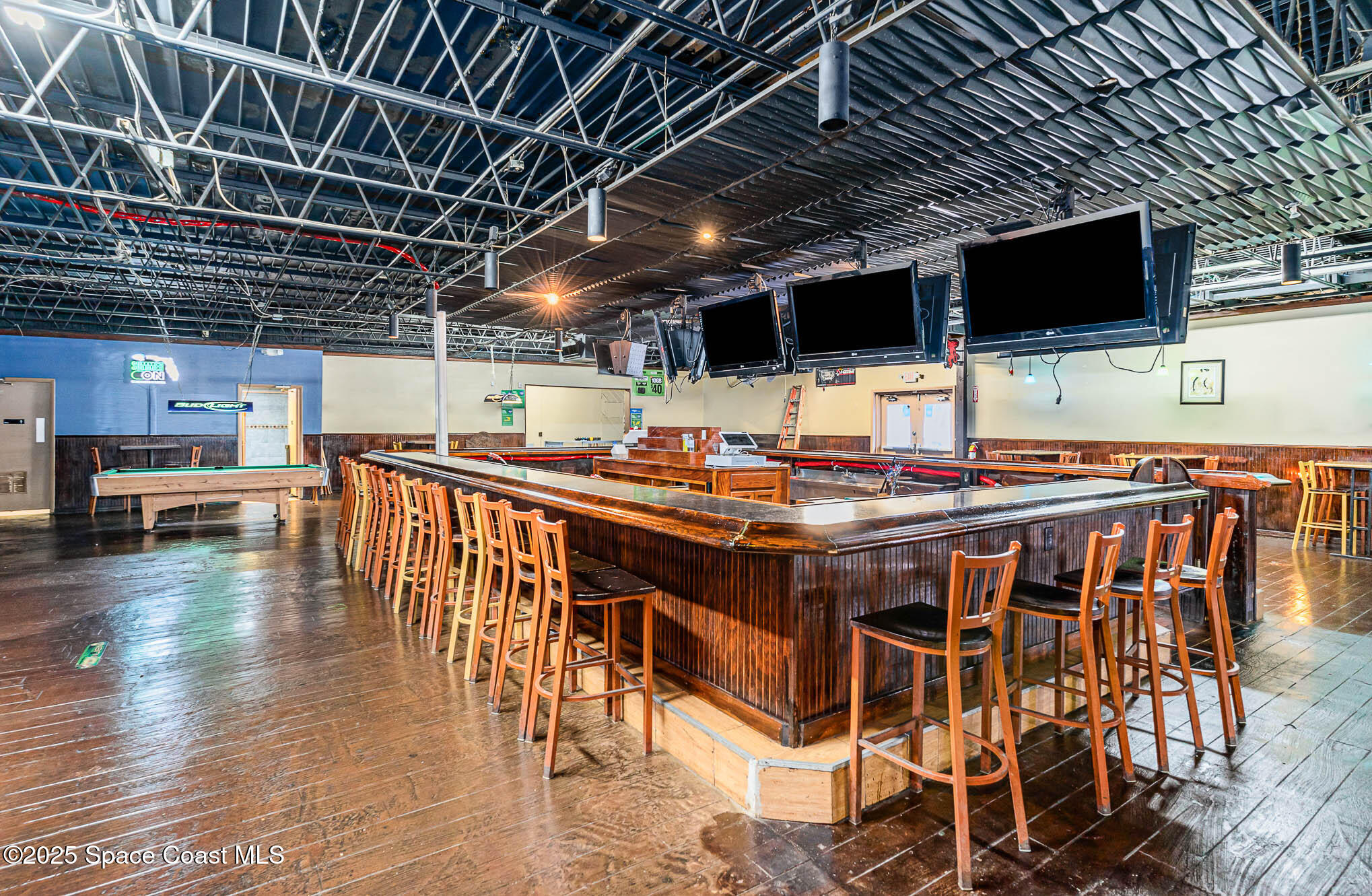 4702 S Washington Avenue