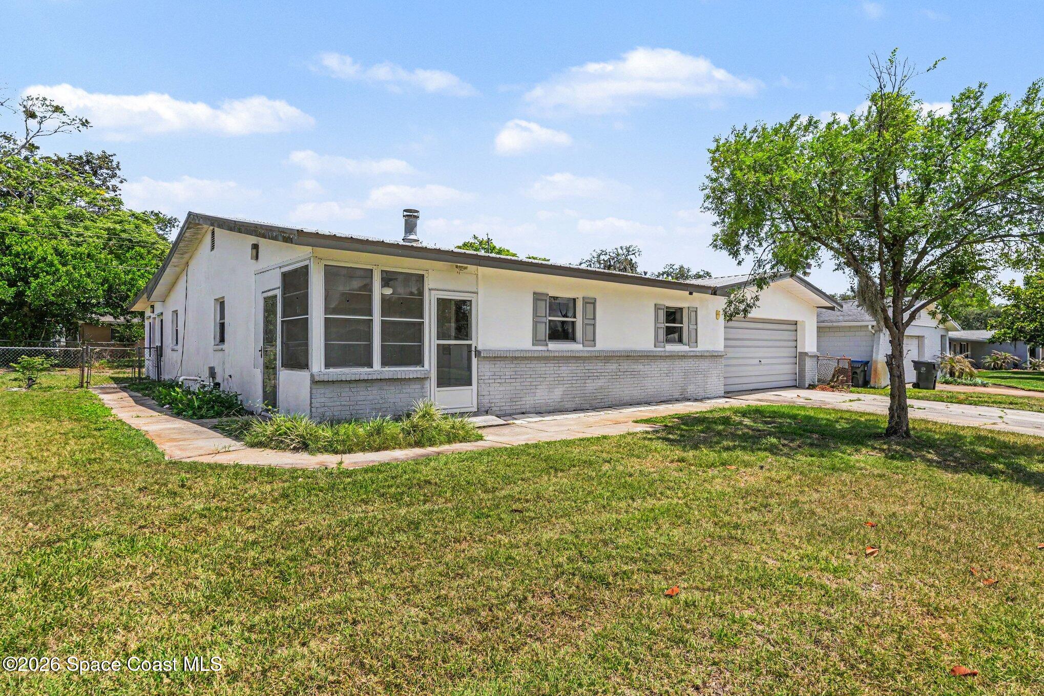 1671 Rice Avenue