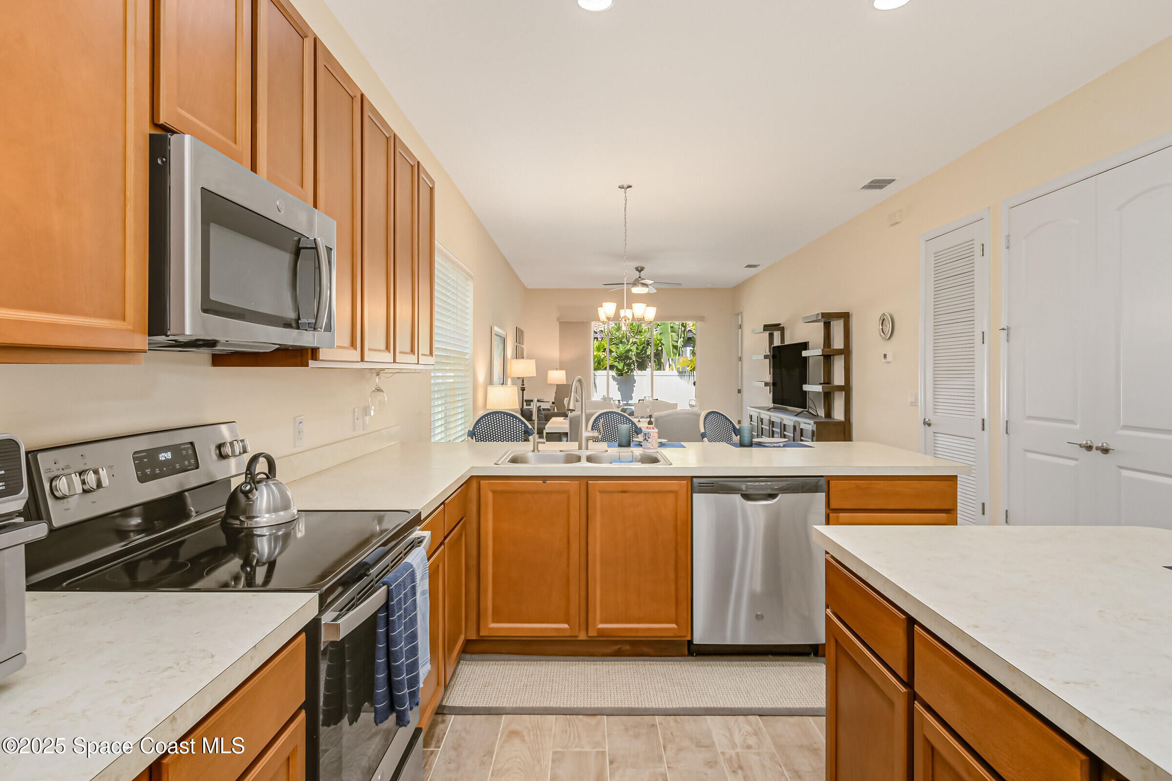 724 Carlsbad Drive