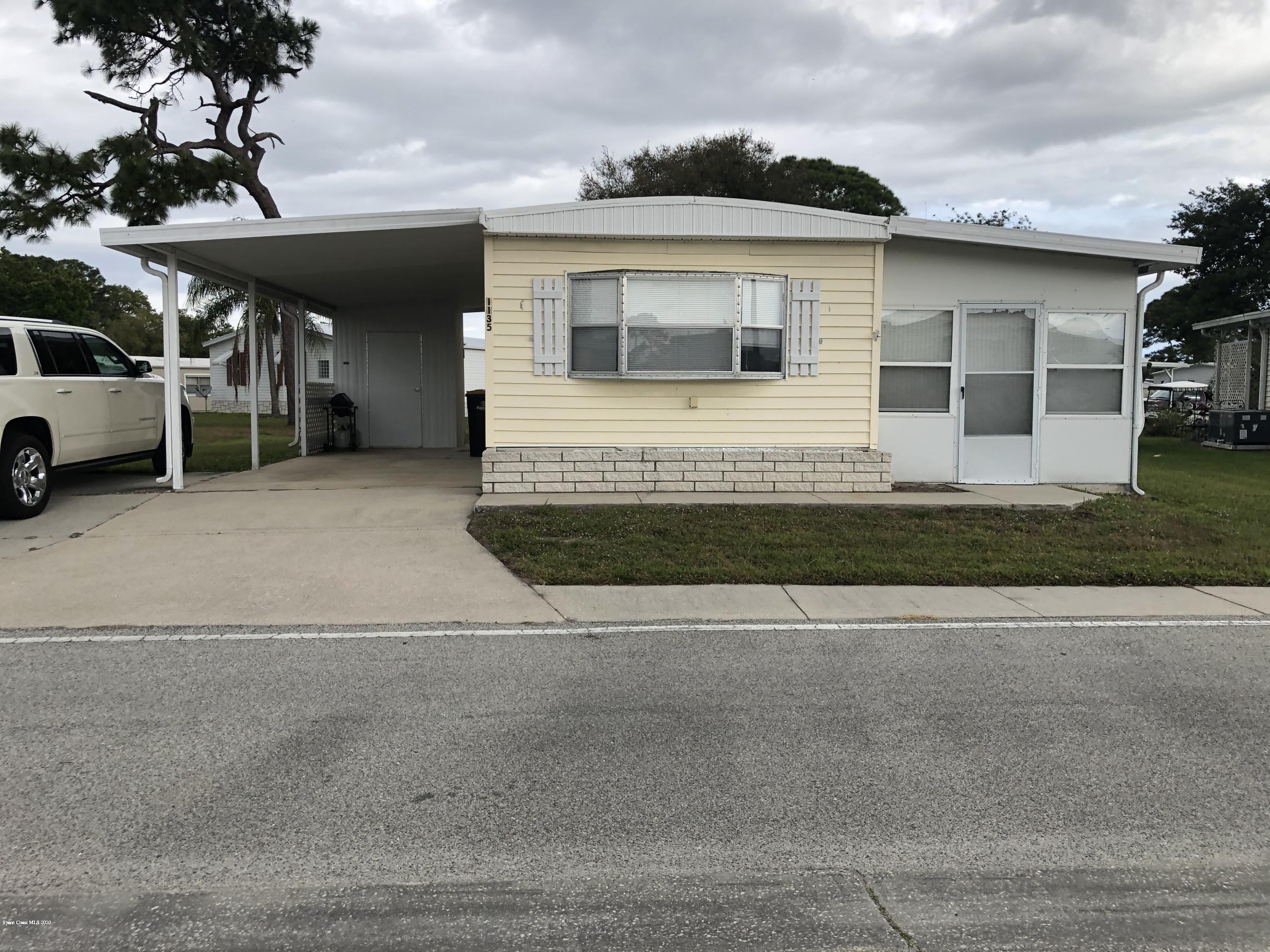 1135 NE Center Lane NE